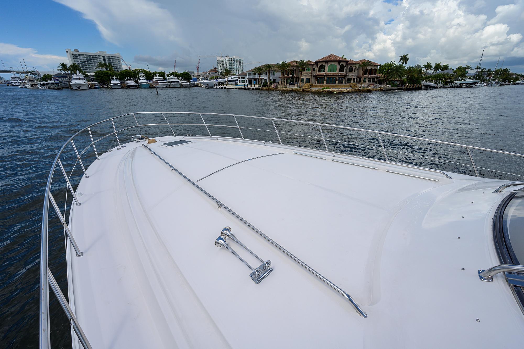 Sea Ray 54 Tigress - Bow