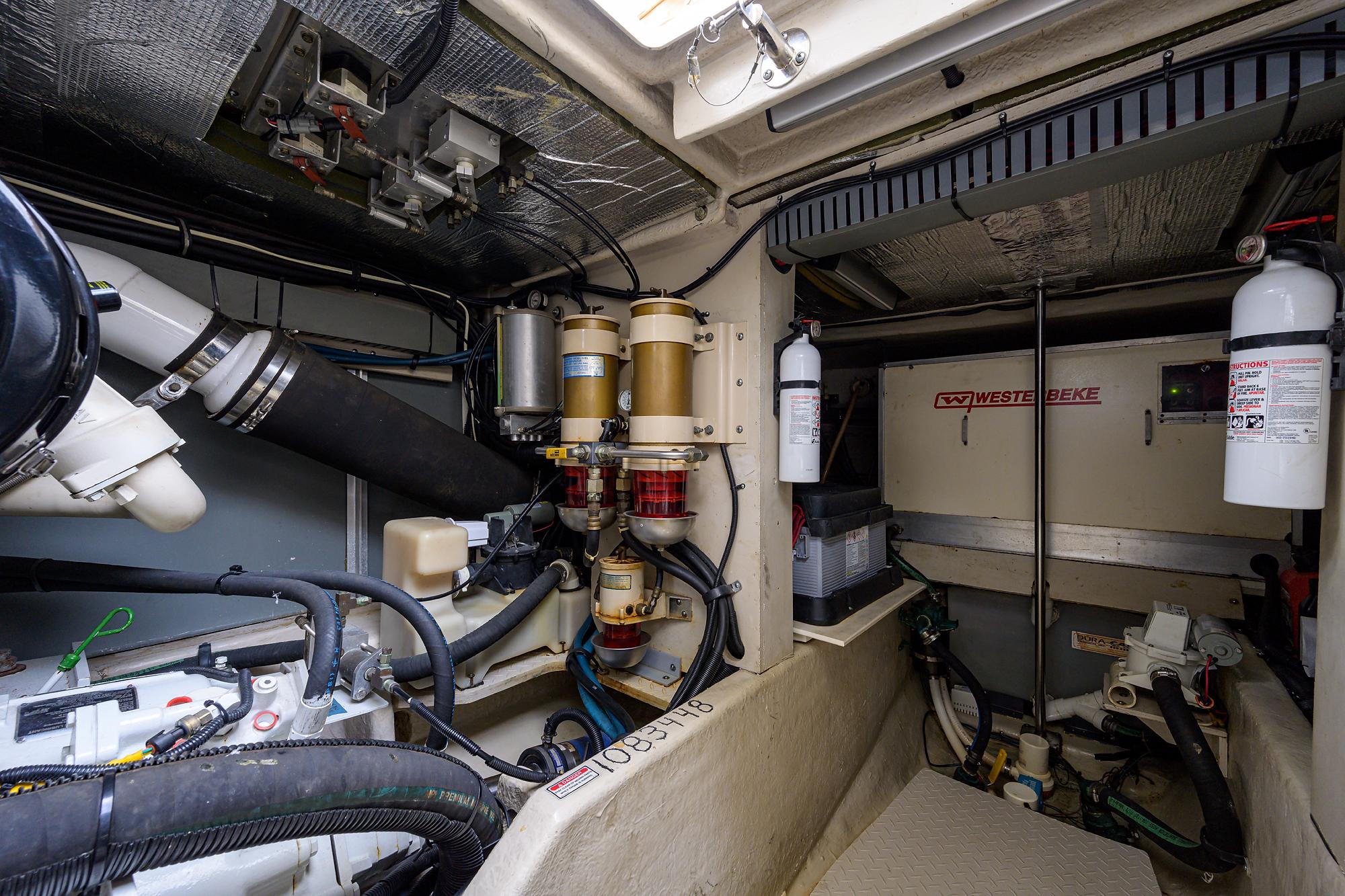 Sea Ray 54 Tigress - Engine Room