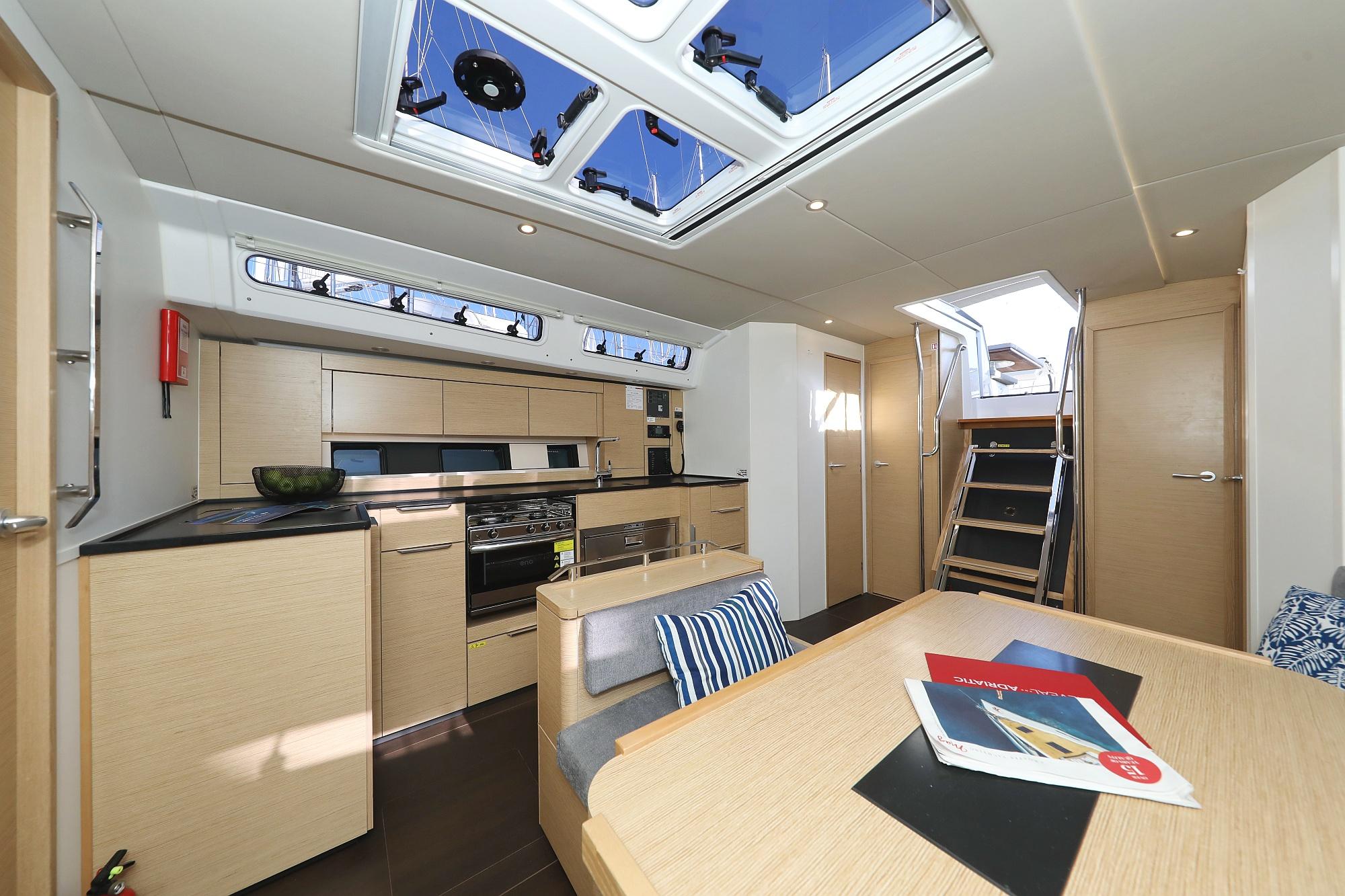2022 Hanse 47 
