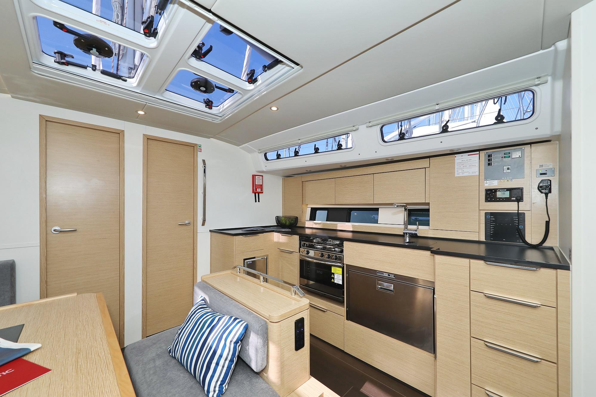 2022 Hanse 47 