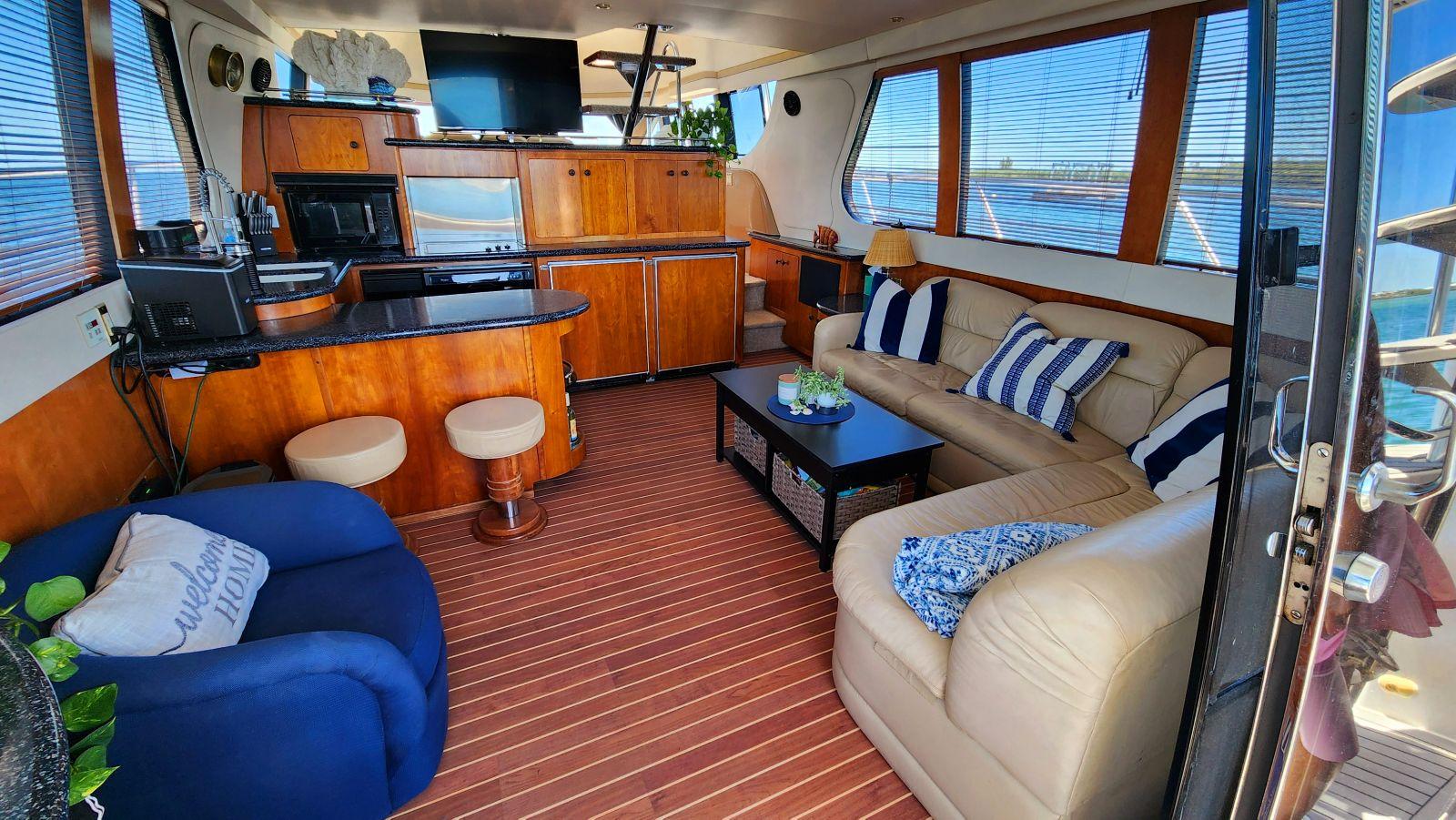 1999-carver-530-voyager-pilothouse-power-9765557-977093394-0-200420251614-26