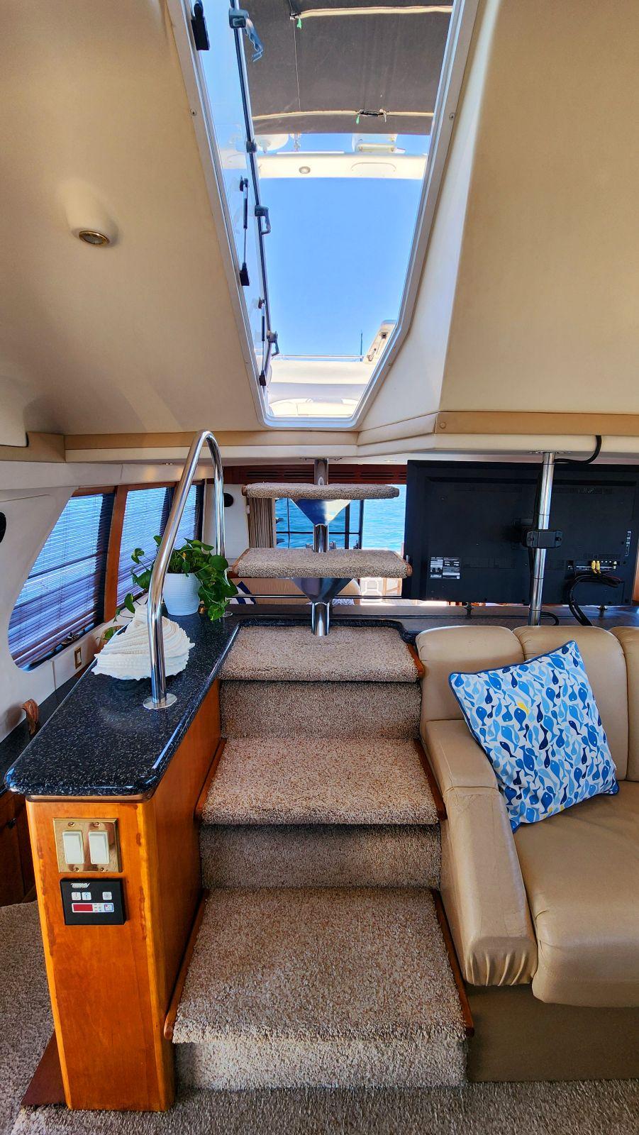 1999-carver-530-voyager-pilothouse-power-9765557-977093414-0-200420251614-46