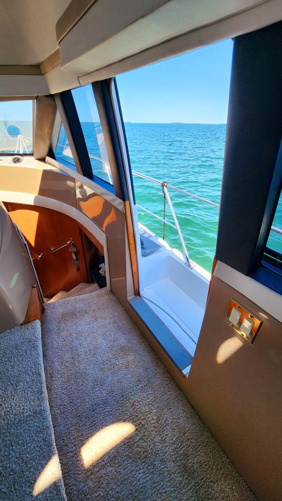 1999-carver-530-voyager-pilothouse-power-9765557-977093416-0-200420251614-48