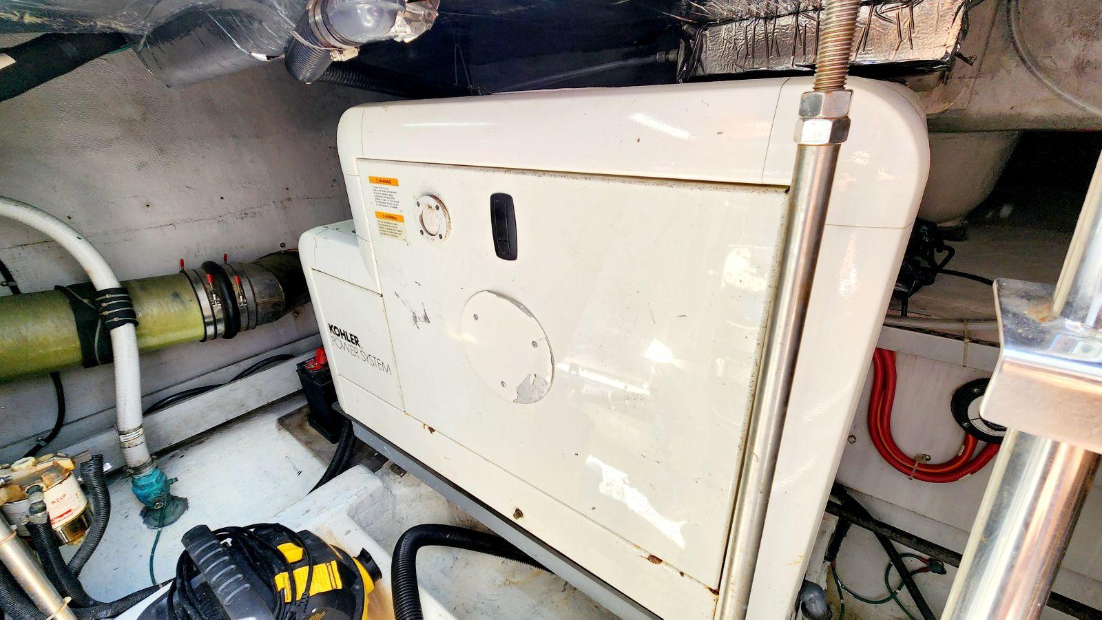 1999-carver-530-voyager-pilothouse-power-9765557-977093446-0-200420251614-78