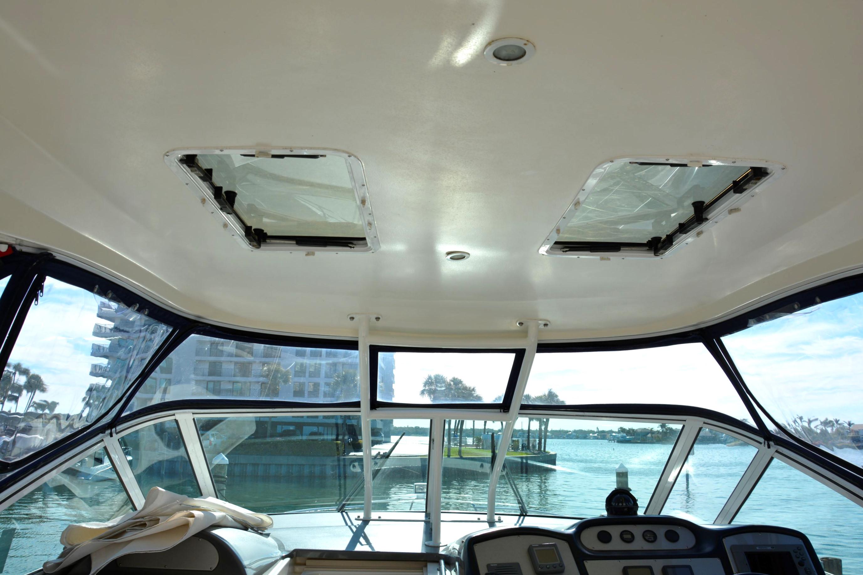 2006-cruisers-yachts-415-express-motoryacht-power-9695557-20250308060418335-1_XLARGE
