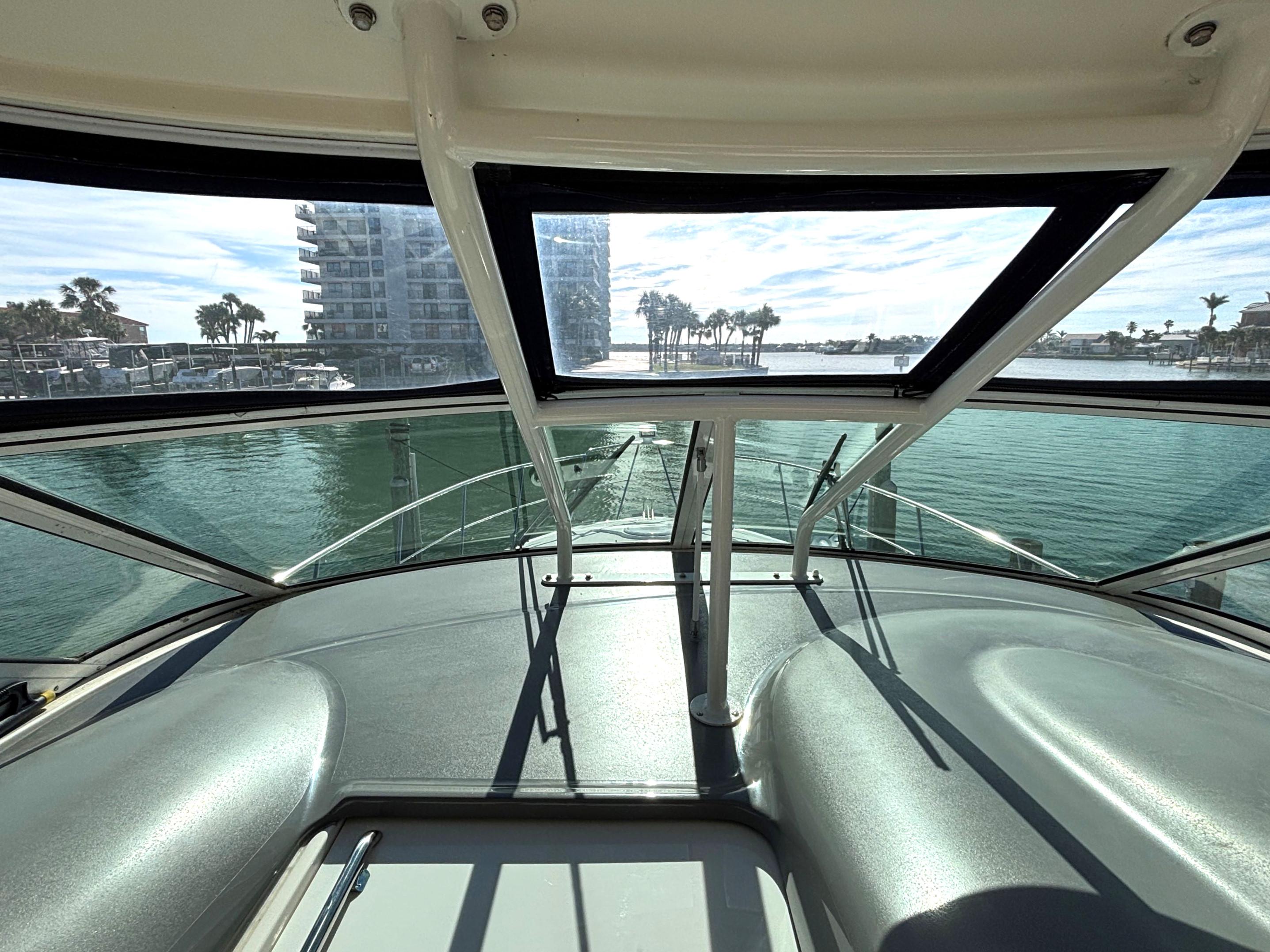 2006-cruisers-yachts-415-express-motoryacht-power-9695557-20250308060424887-1_XLARGE
