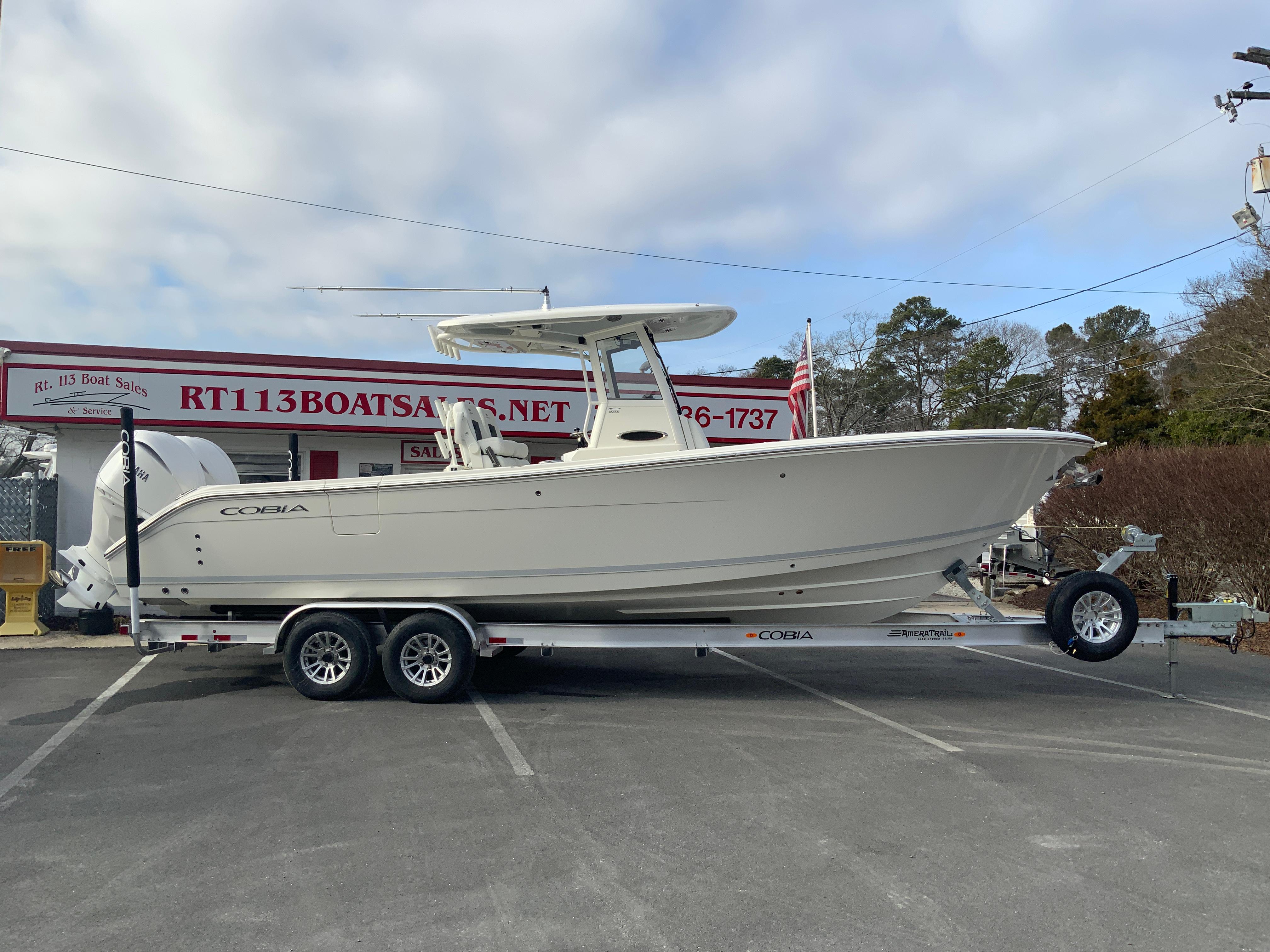 2025 Cobia 285 Open Center Console