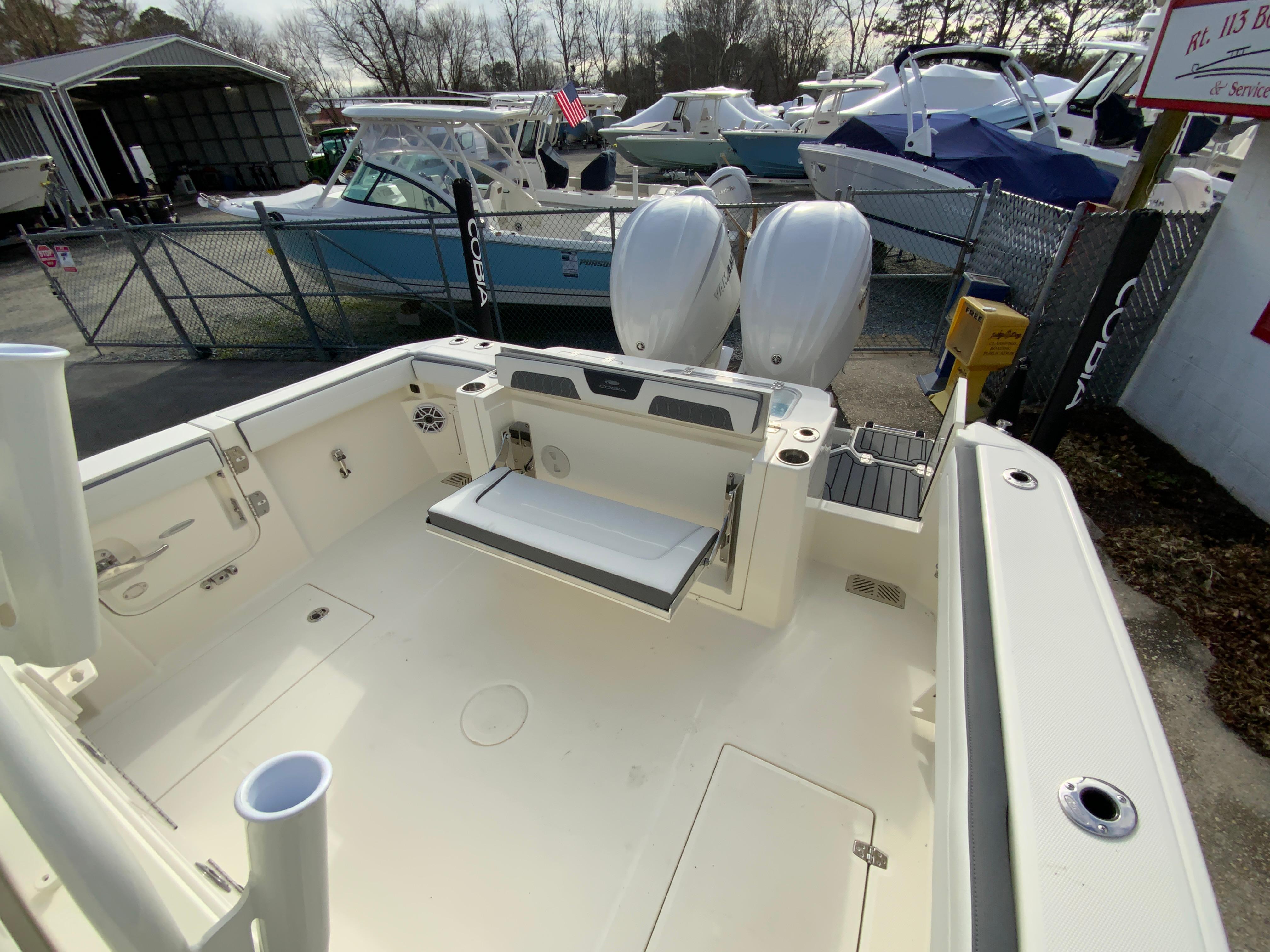 2025 Cobia 285 Open Center Console-14