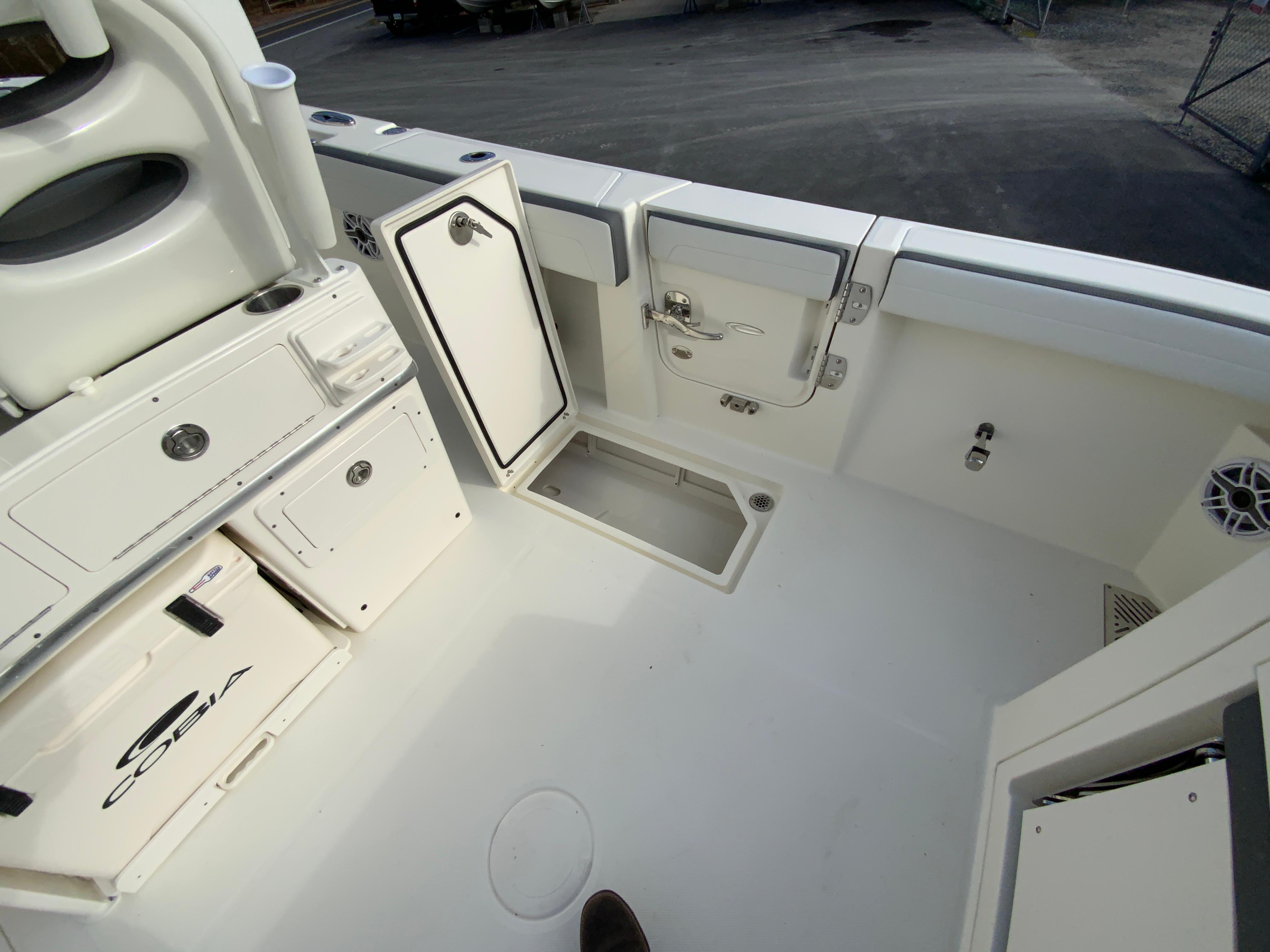 2025 Cobia 285 Open Center Console-32