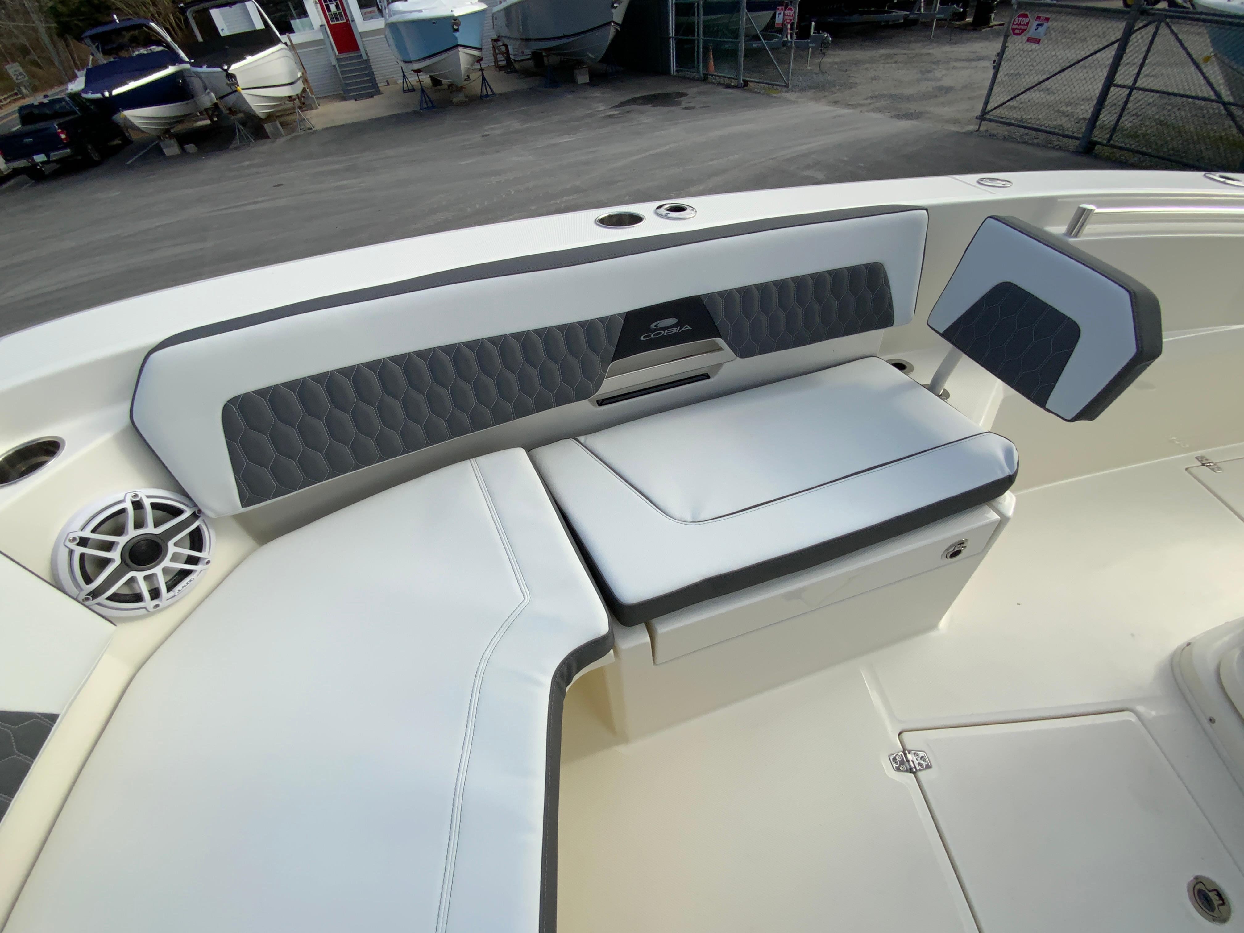 2025 Cobia 285 Open Center Console-53