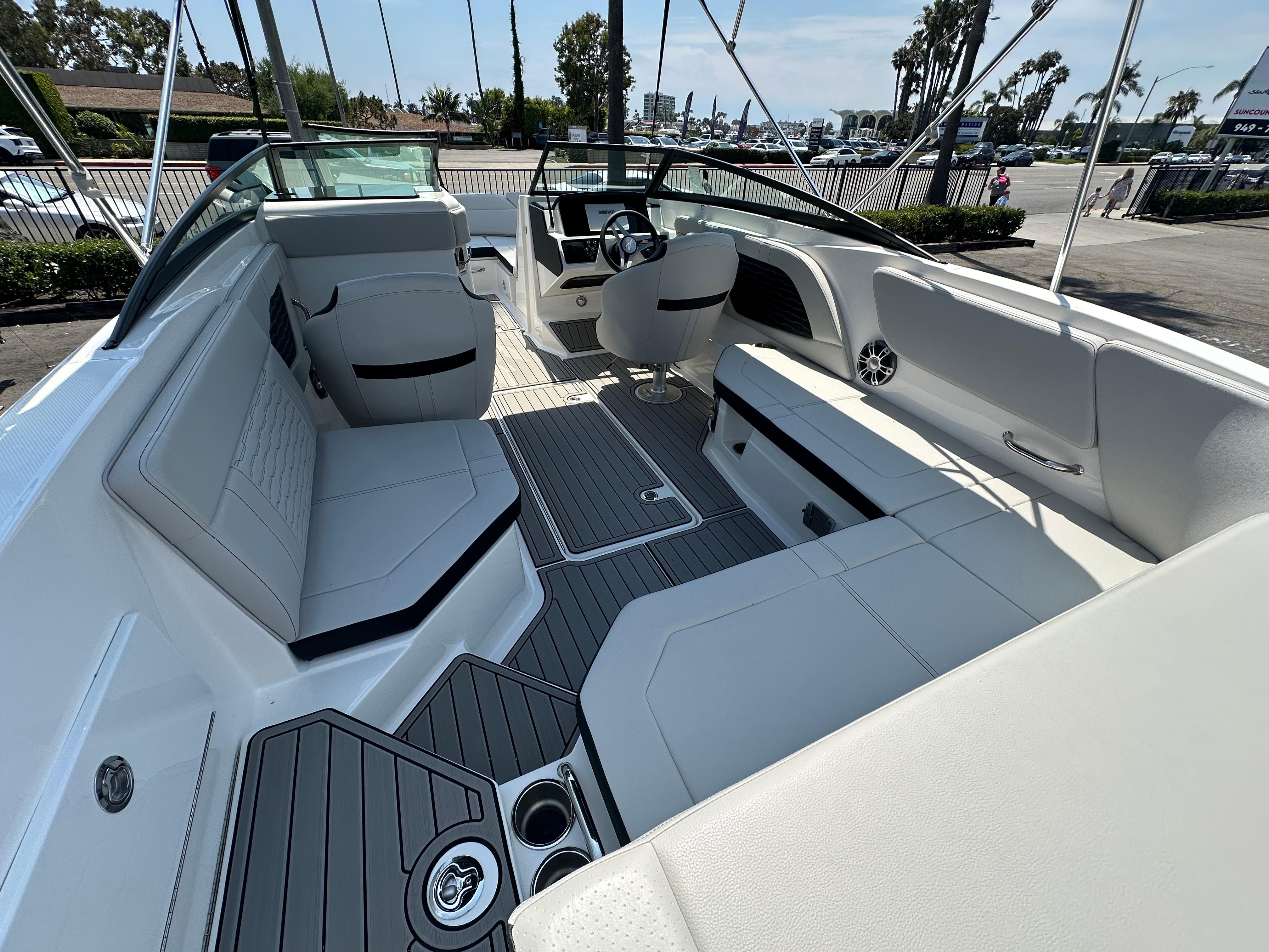 2024 Sea Ray SPX 230 #S2031B inventory image at Sun Country Marine Group, Newport Beach 2024 Sea Ray SPX 230 #S2031B inventory image at Sun Country Marine Group, Newport Beach