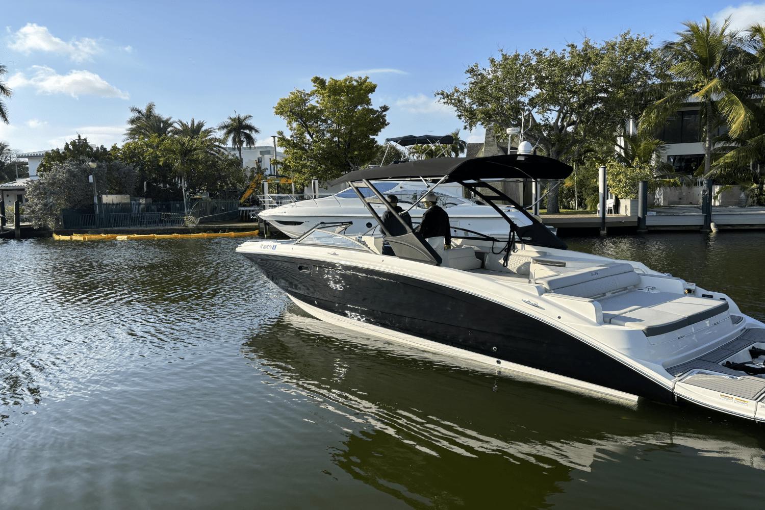 2023-sea-ray-290-sdx-ob-power-9755567-976796000-0-140420250927-1