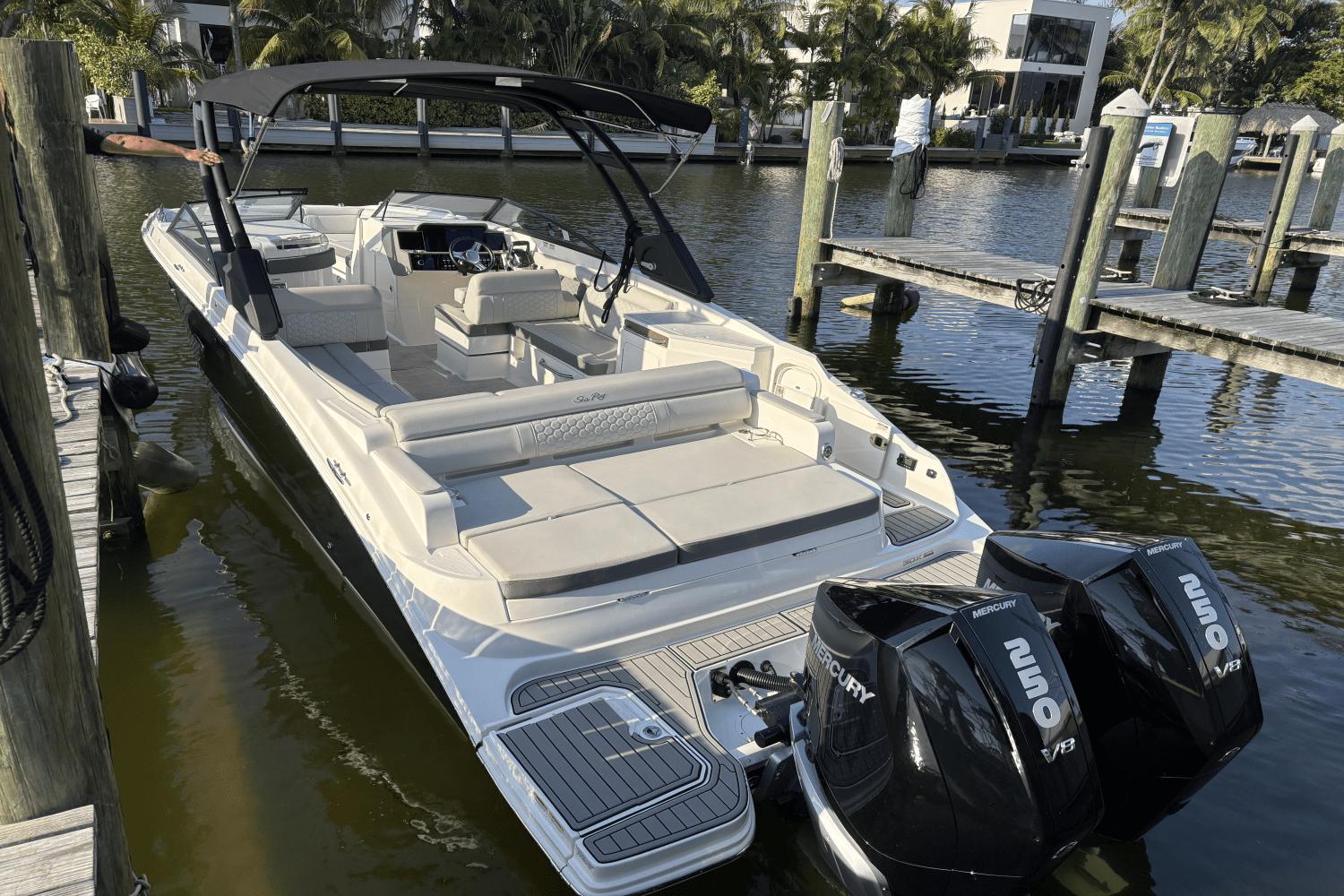 2023-sea-ray-290-sdx-ob-power-9755567-976796003-0-140420250927-21