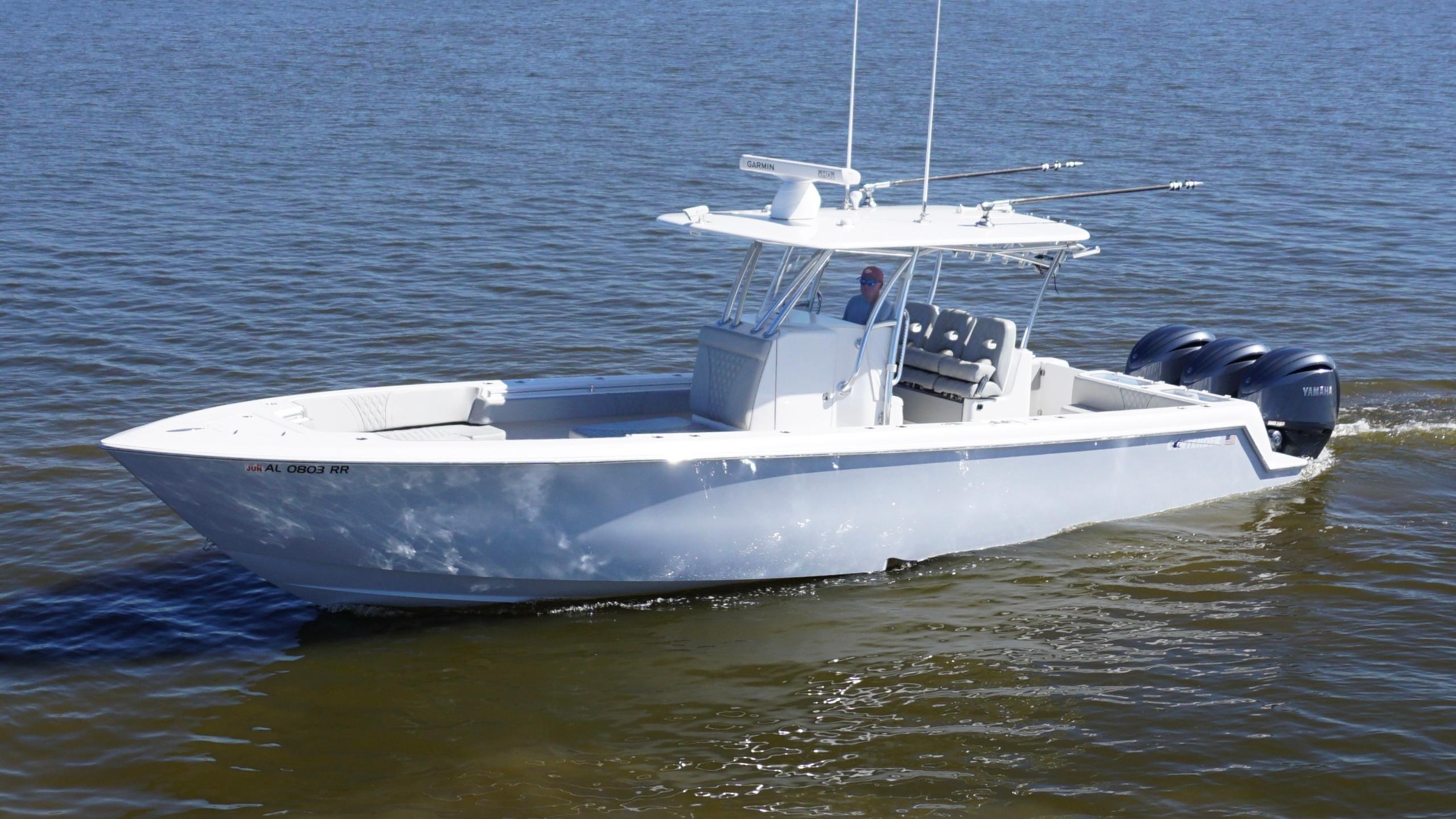 2023 Contender 35 ST - Image 3