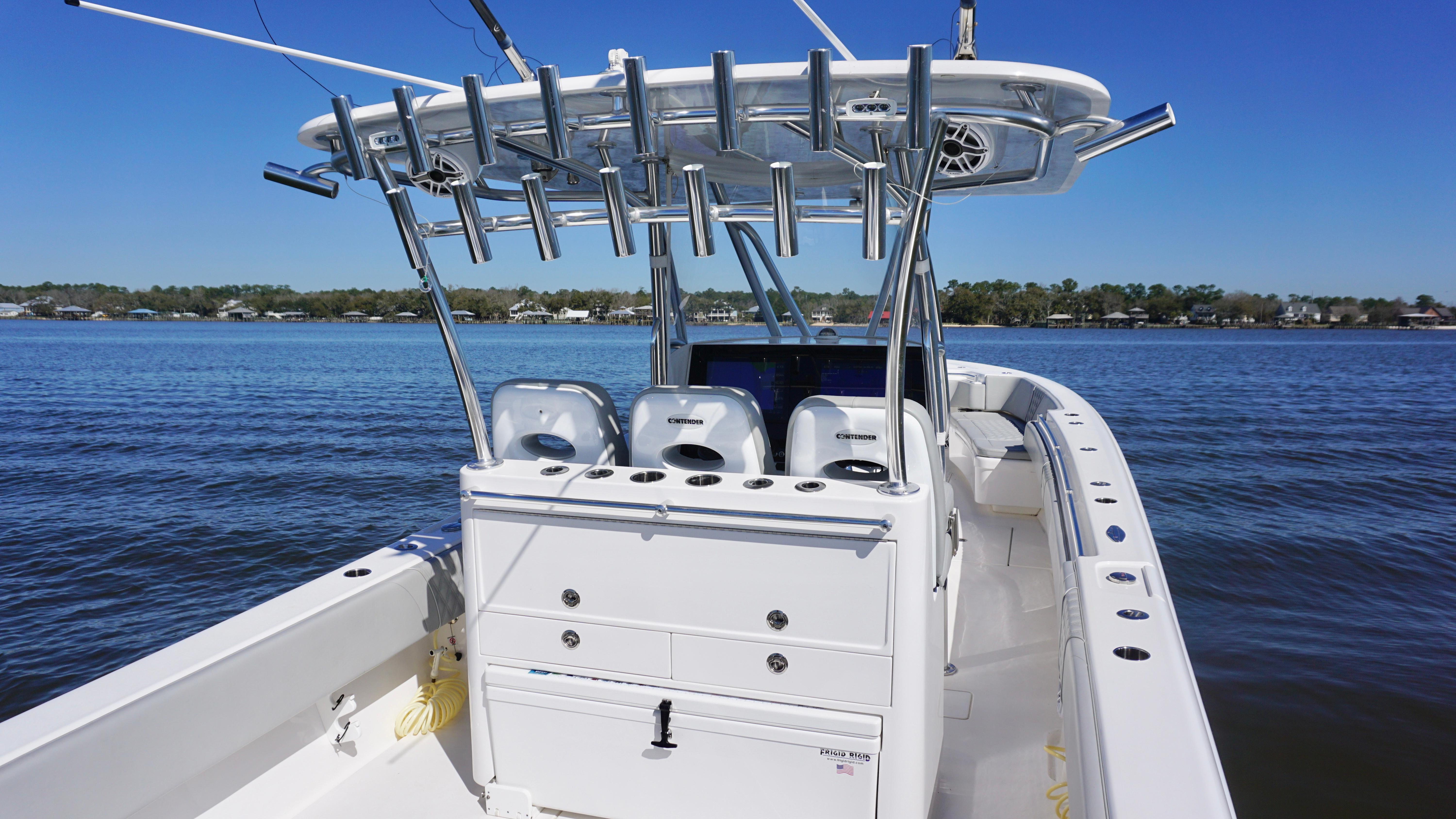 2023 Contender 35 ST - Image 5