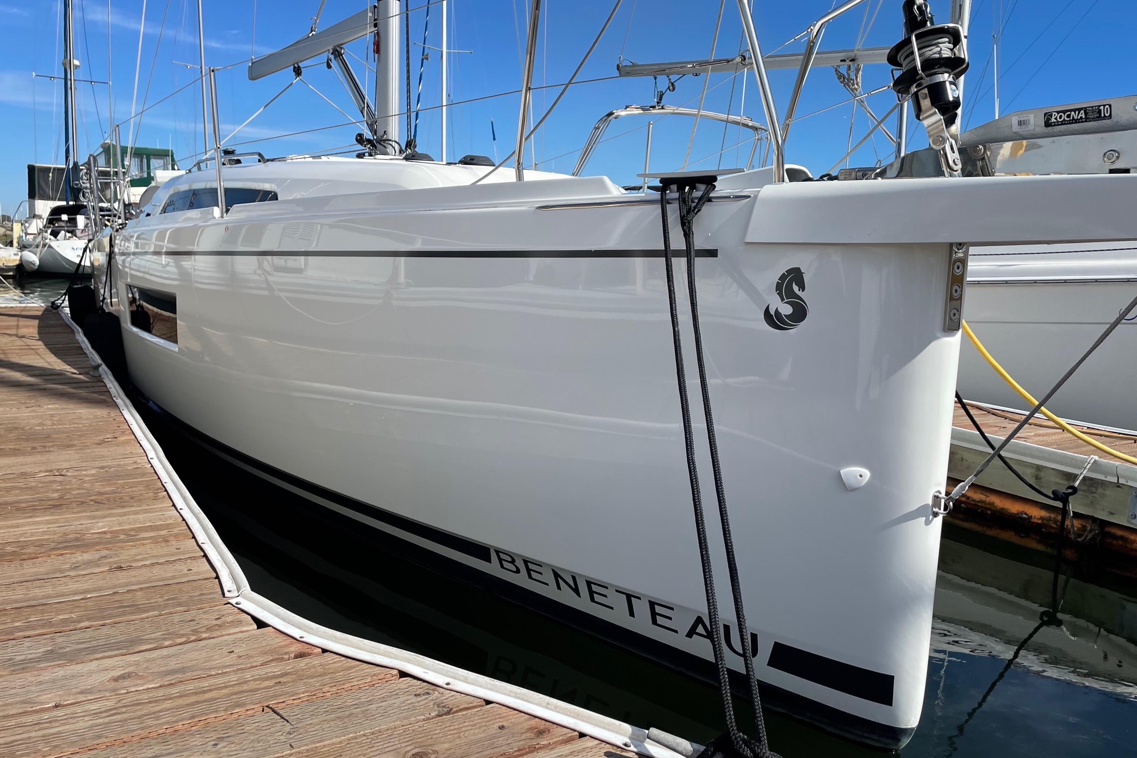 31' Beneteau 2021