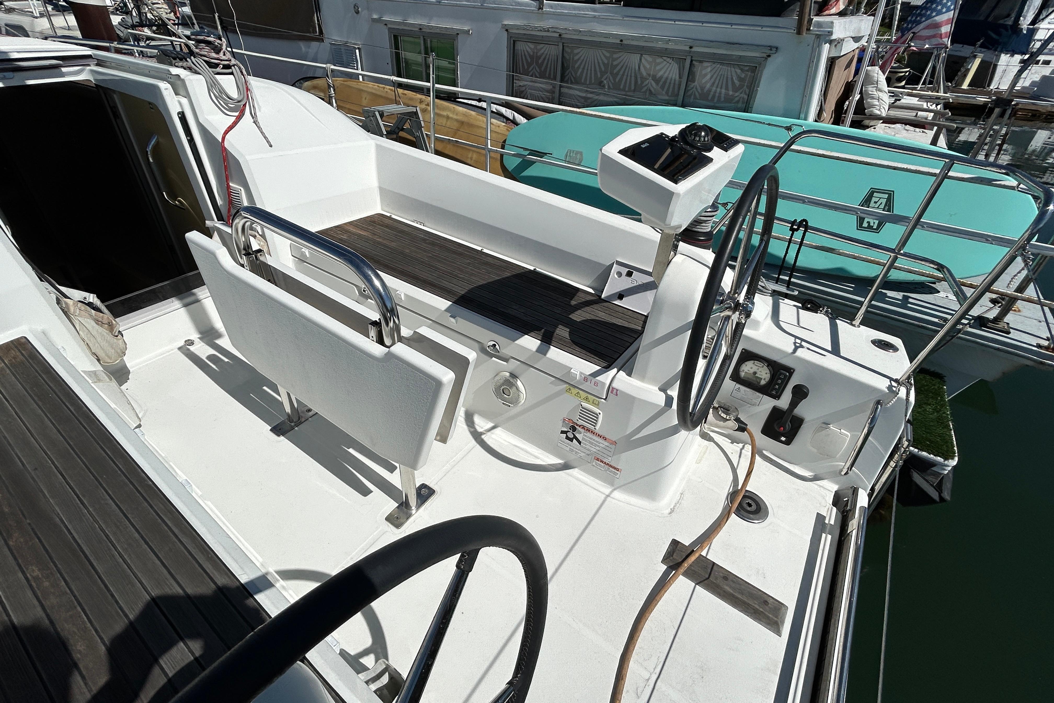 Yacht Photos Pics