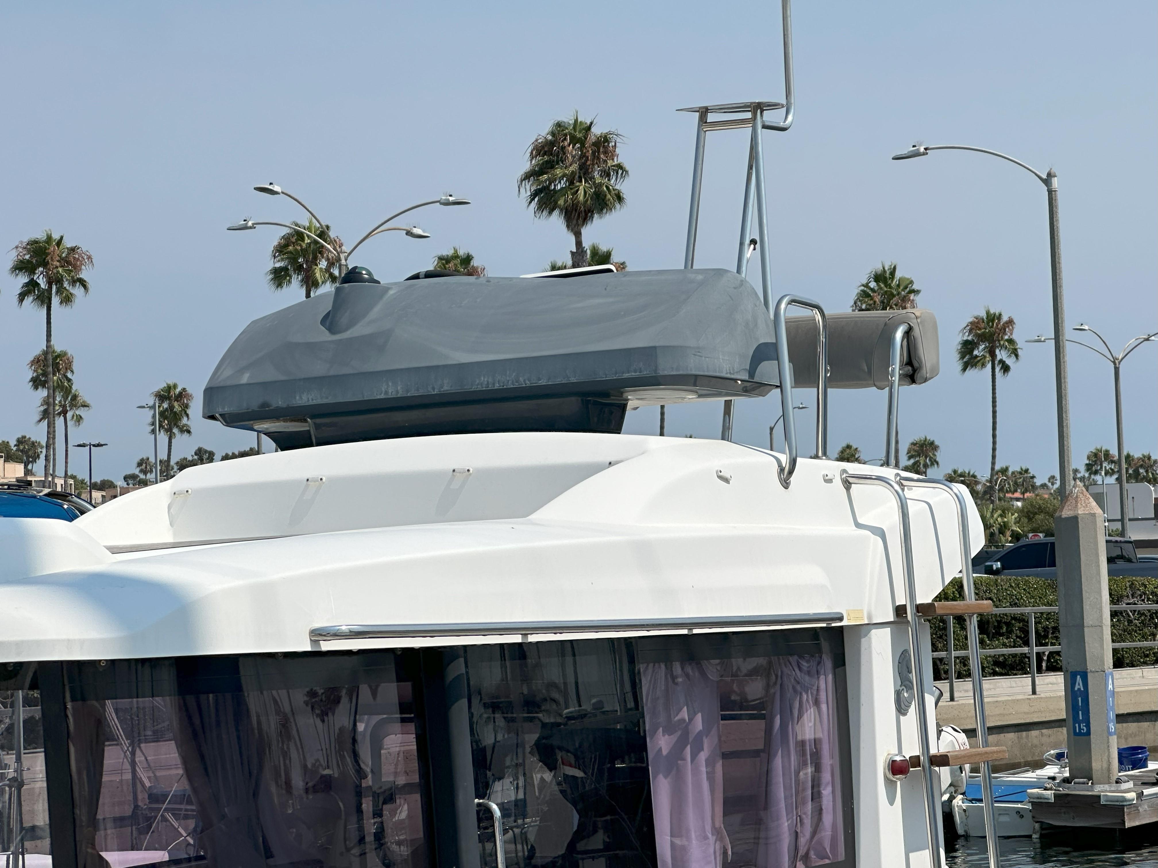 Yacht Photos Pics