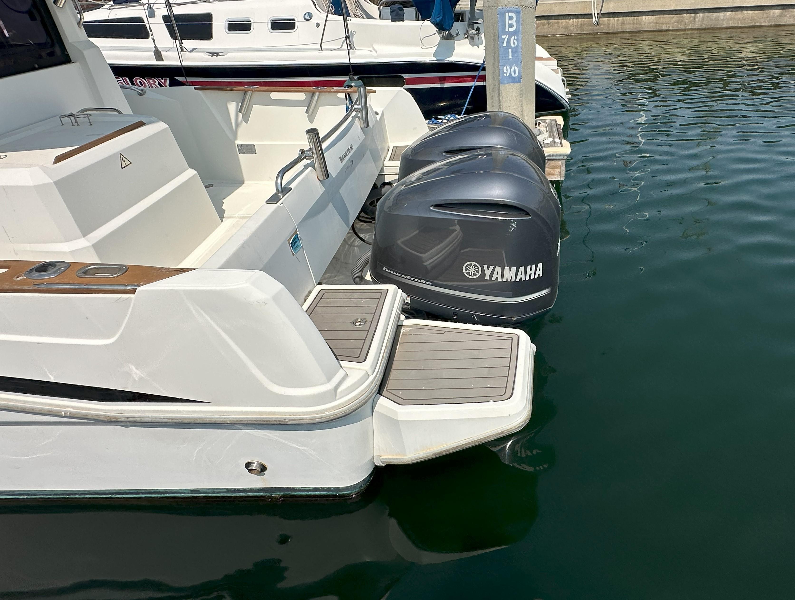 Yacht Photos Pics