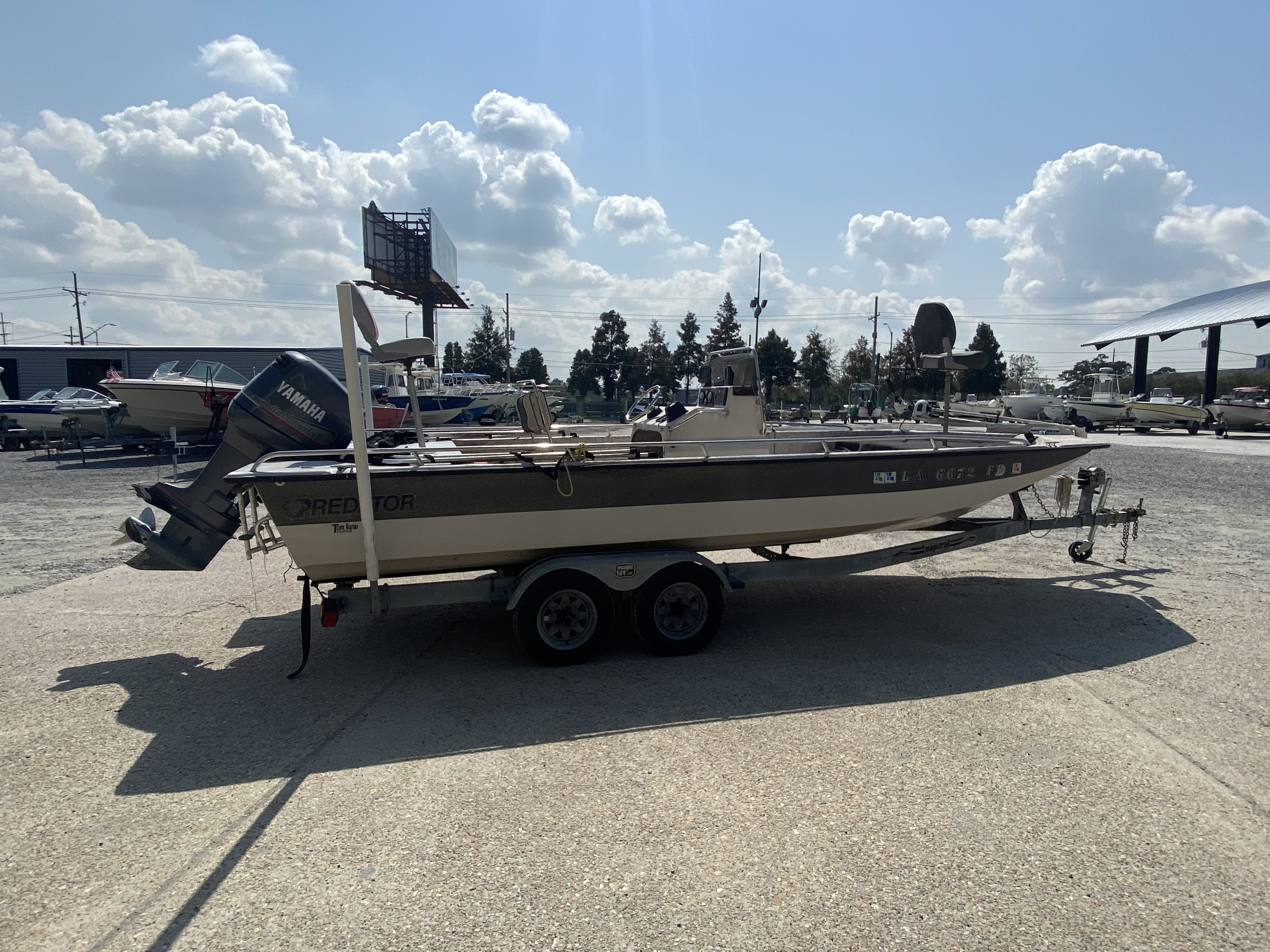 1999 Predator boat for sale, model of the boat is 22 CC & Image # 4 of 12