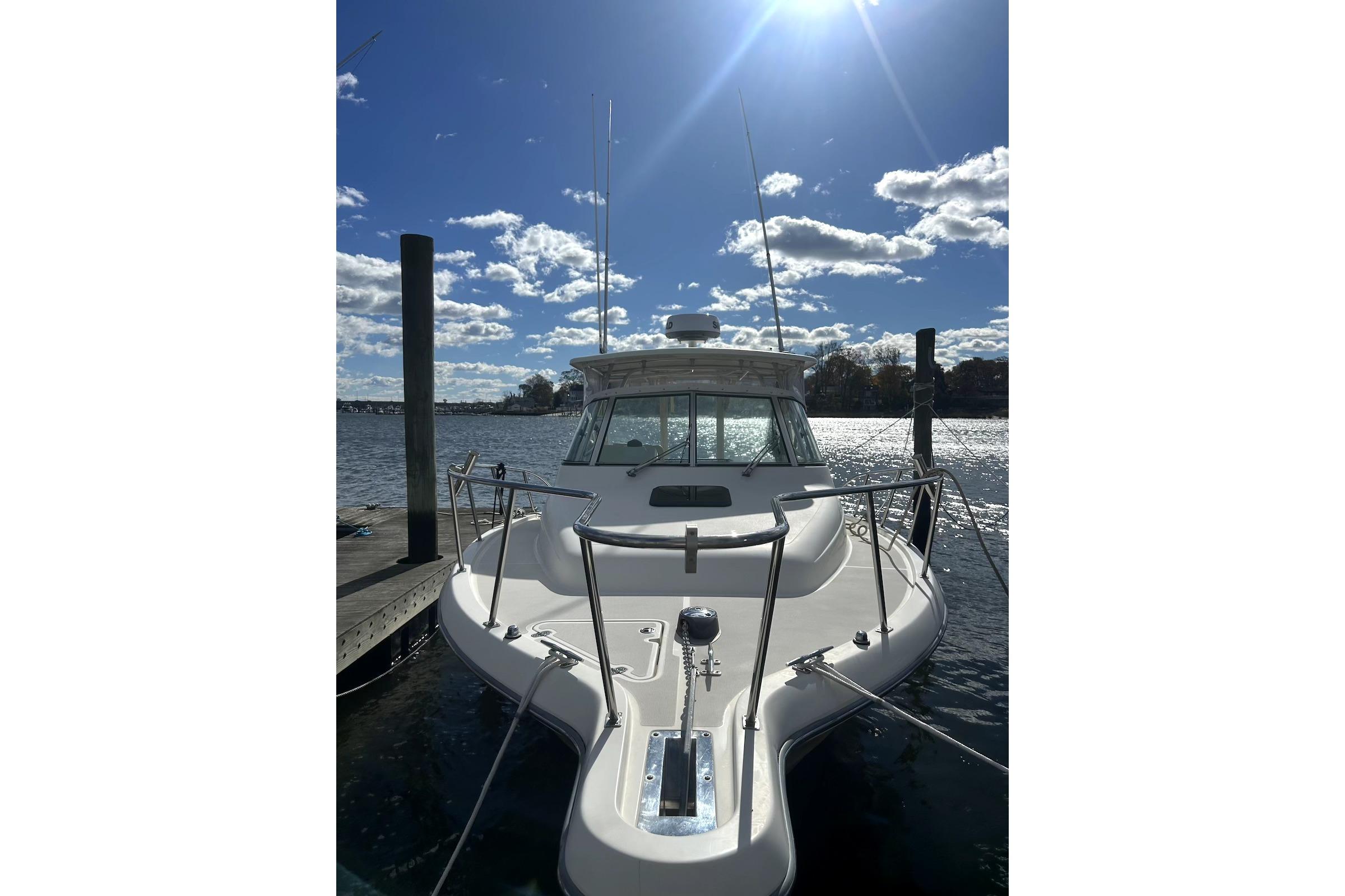 NJ 10625 TT Knot 10 Yacht Sales NJ 10625 TT Knot 10 Yacht Sales