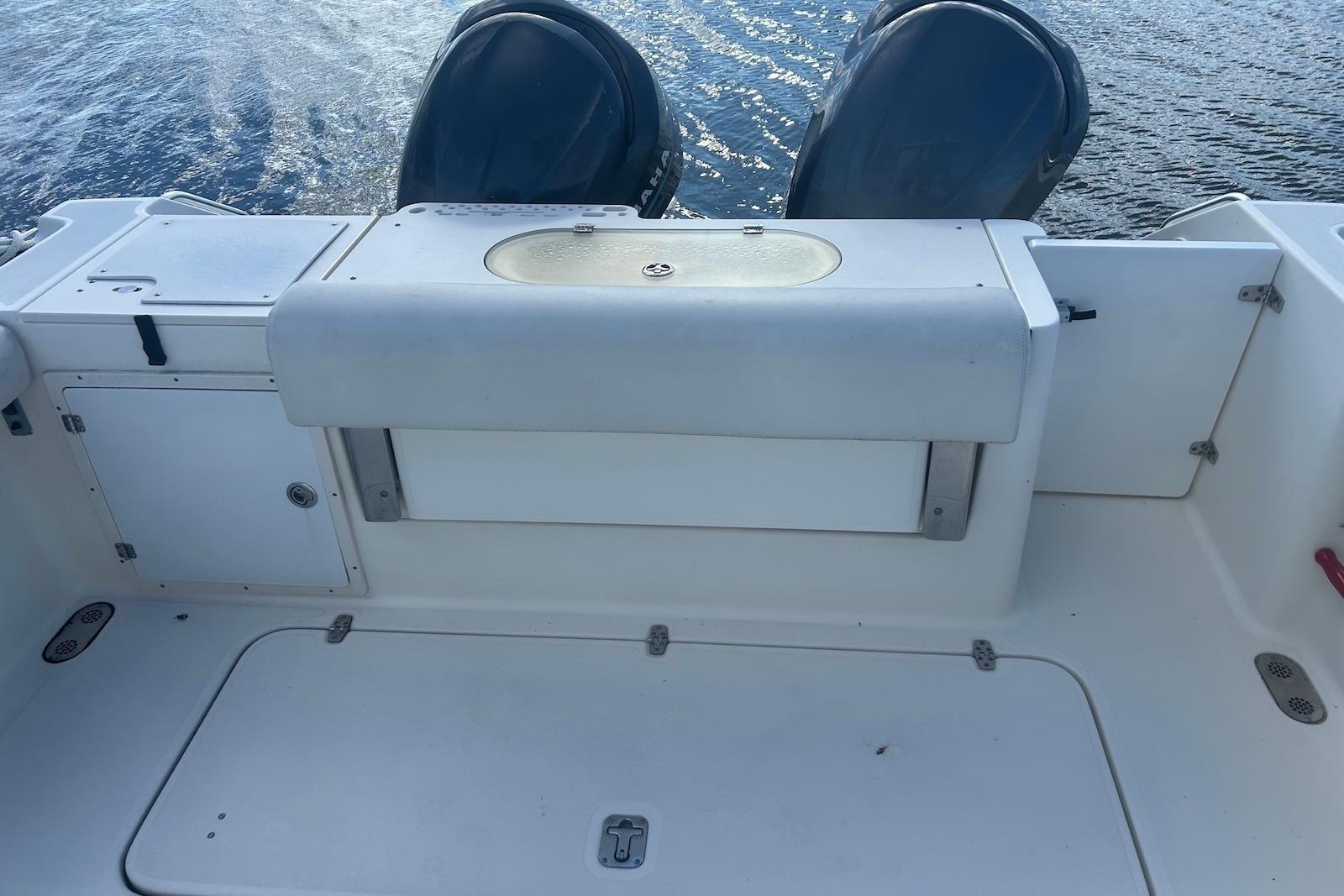 NJ 10625 TT Knot 10 Yacht Sales NJ 10625 TT Knot 10 Yacht Sales