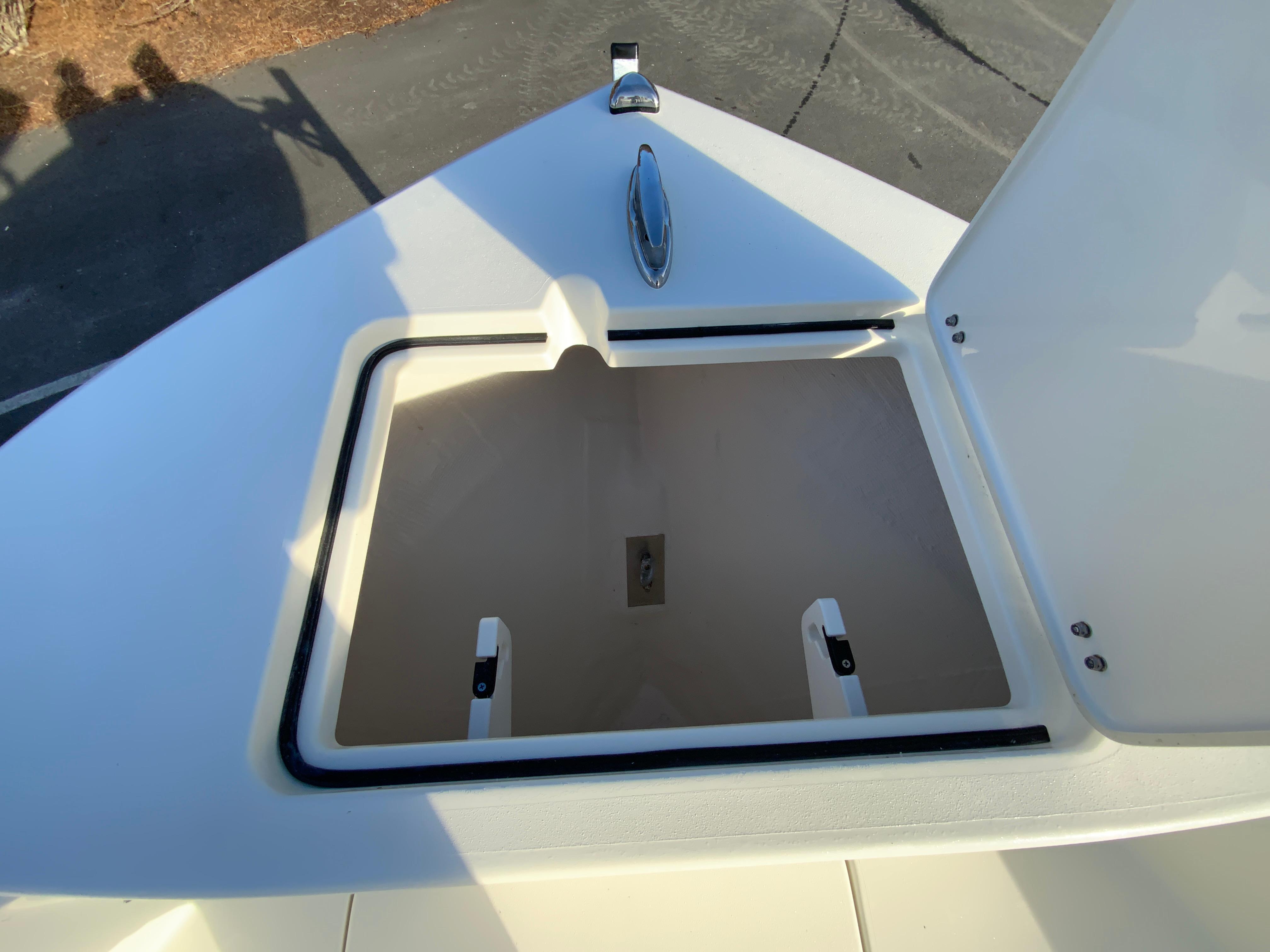 2025 Cobia 220 Center Console-25