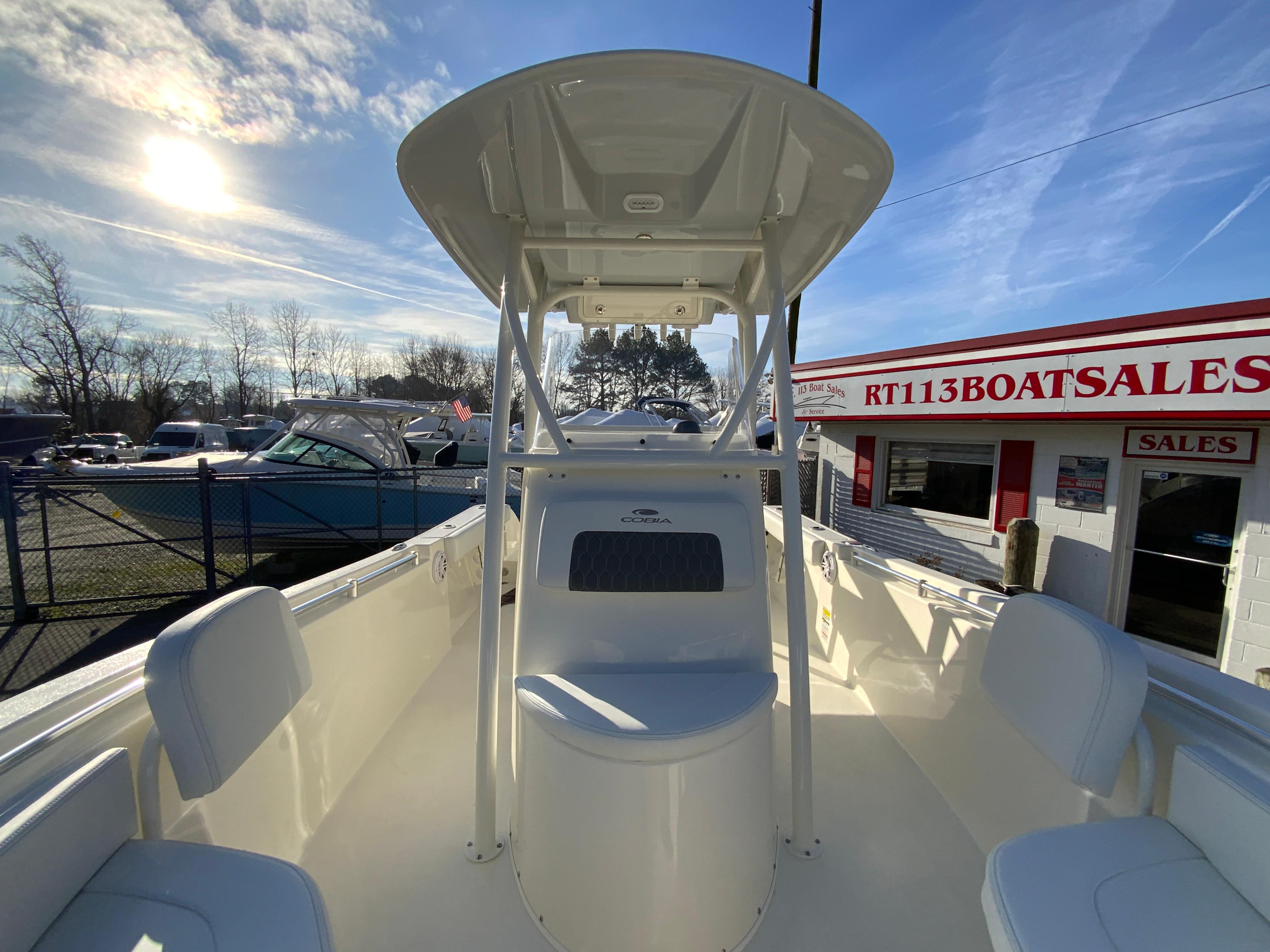 2025 Cobia 220 Center Console-29