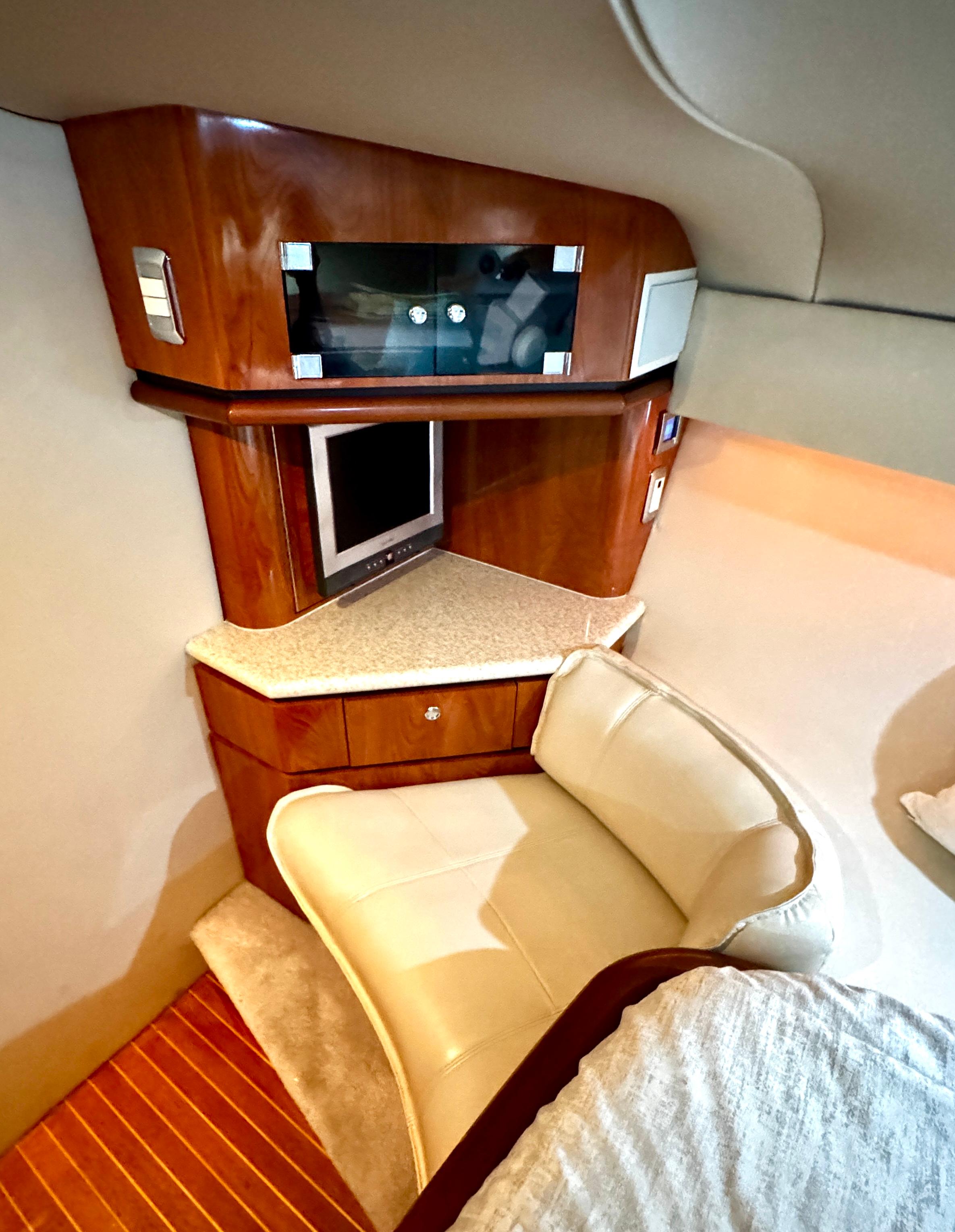 Fountain-48 Express Cruiser 2005 -FL-US-9785582 | Thumbnail