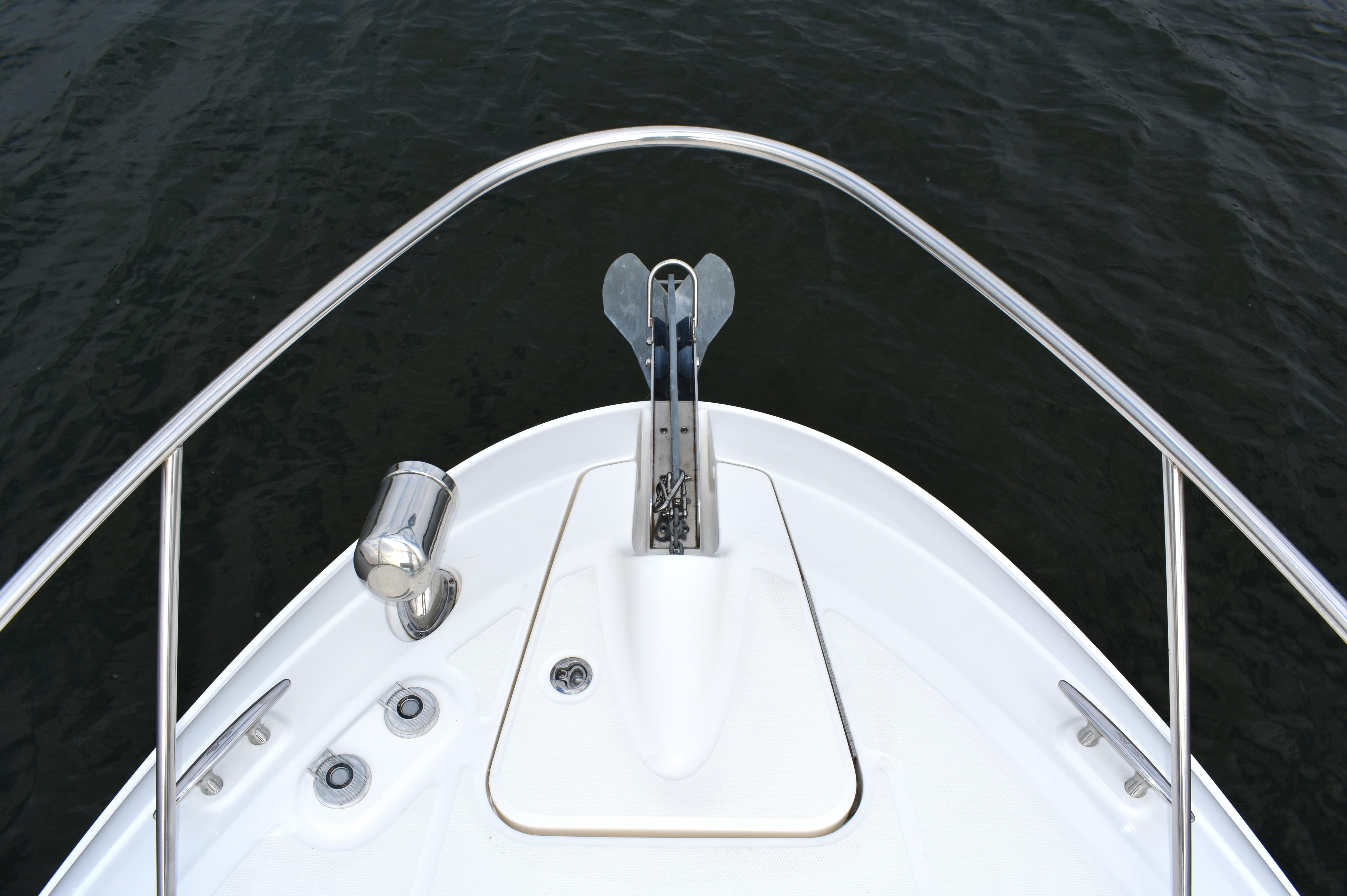 2016-sea-ray-310-sundancer-power-9675586-20250403104302334-1_XLARGE