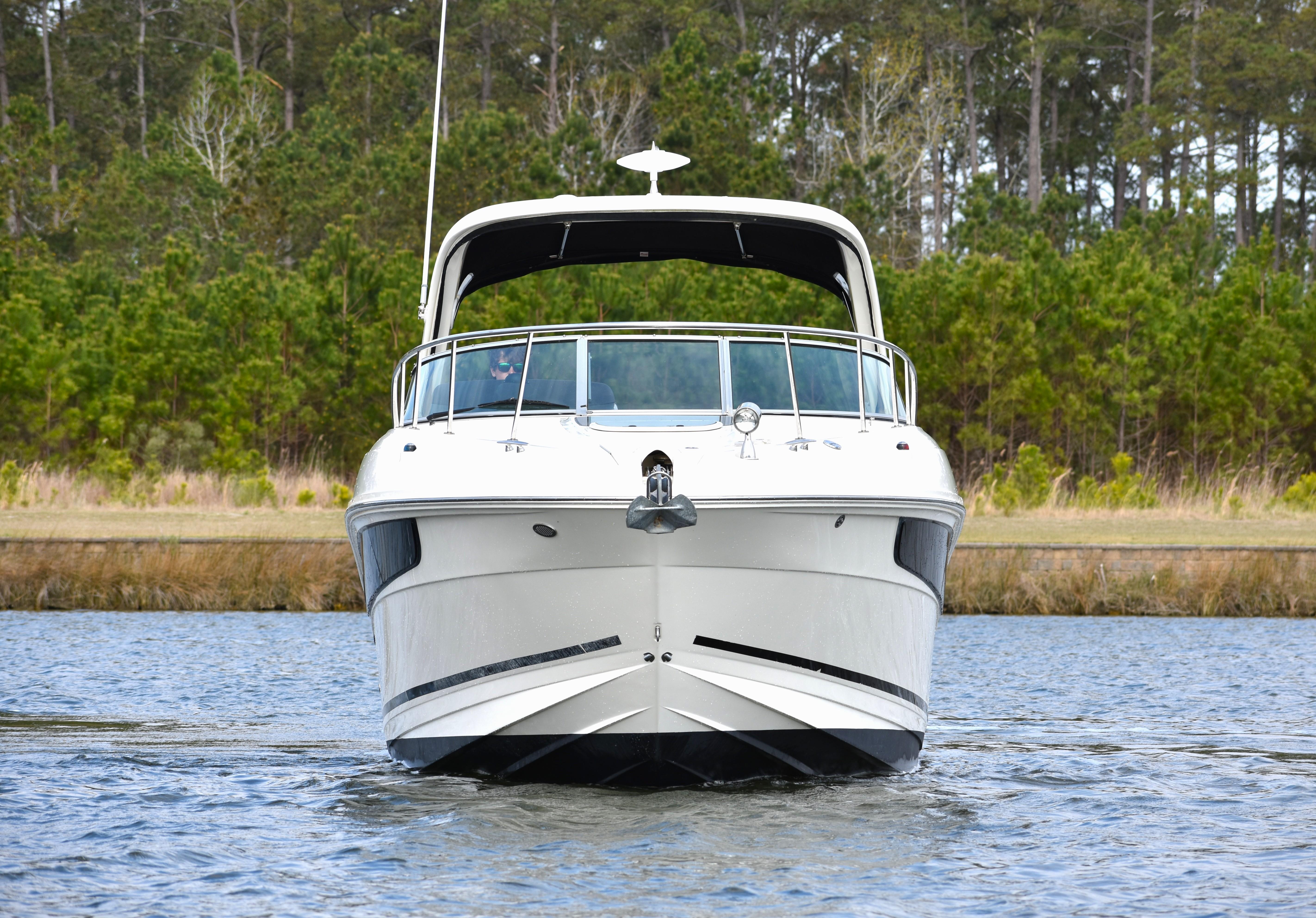 2016-sea-ray-310-sundancer-power-9675586-20250403104341202-1_XLARGE