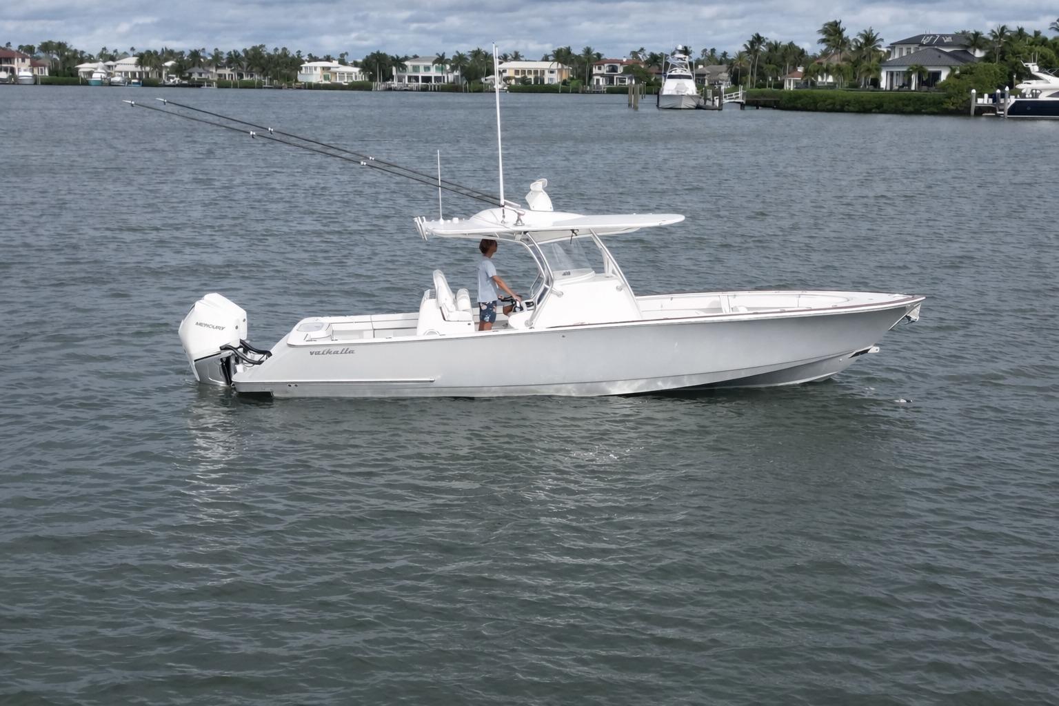 2021 Valhalla Boatworks V-33