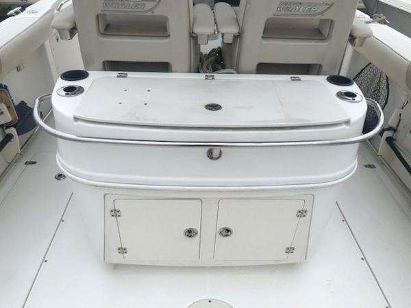 2006 Boston Whaler boat for sale, model of the boat is 320 Outrage & Image # 5 of 20