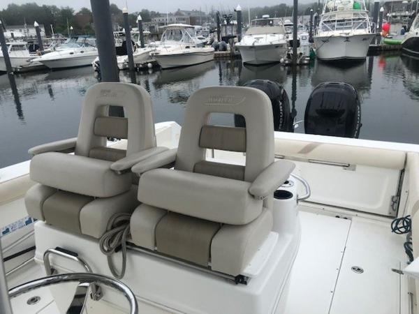 2006 Boston Whaler boat for sale, model of the boat is 320 Outrage & Image # 9 of 20