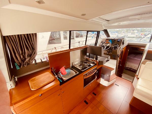2013 Jeanneau NC 11