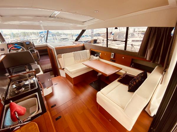 2013 Jeanneau NC 11