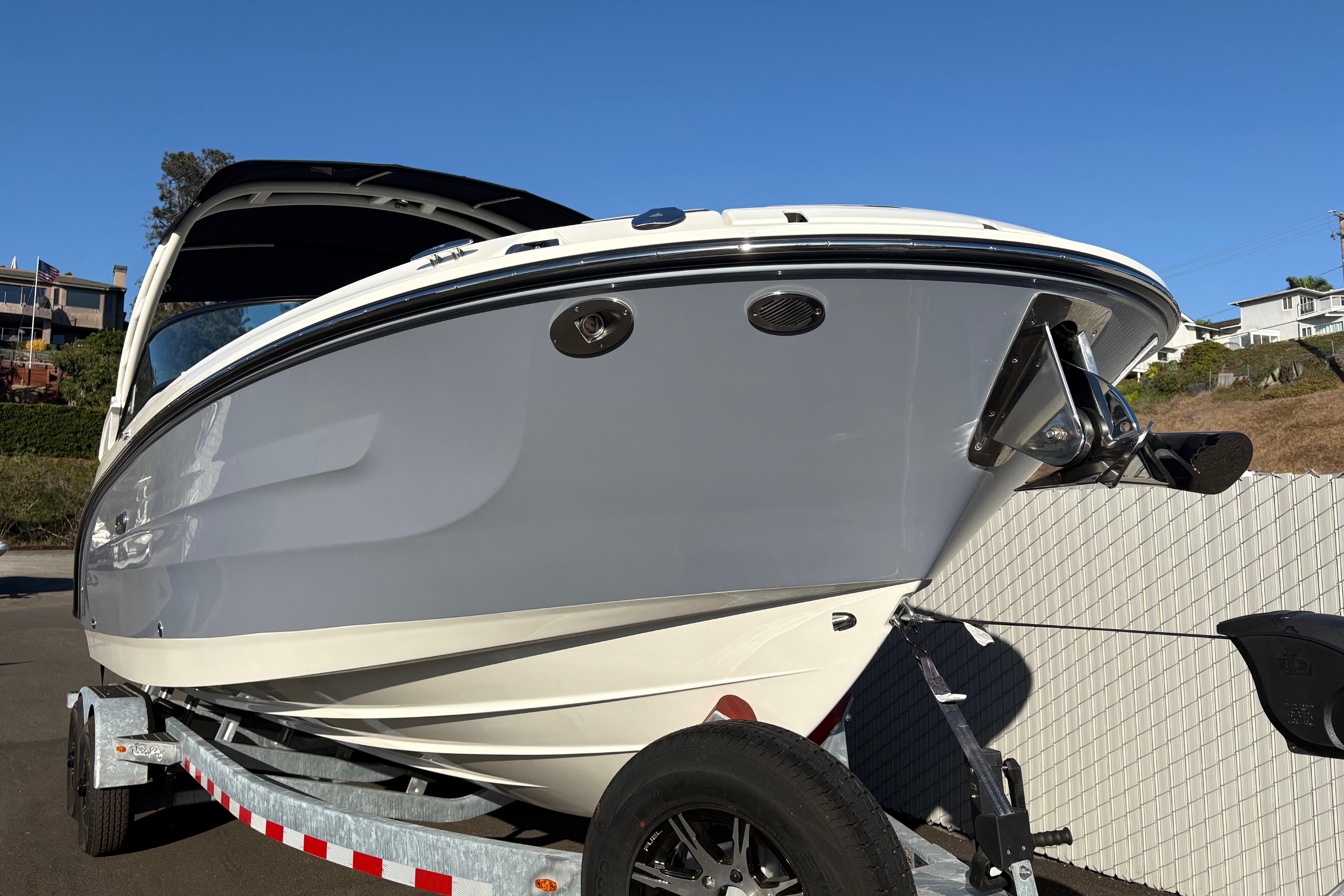 2026 Sea Ray SDX 270 Outboard #S1297G inventory image at Sun Country Marine Group, Newport Beach