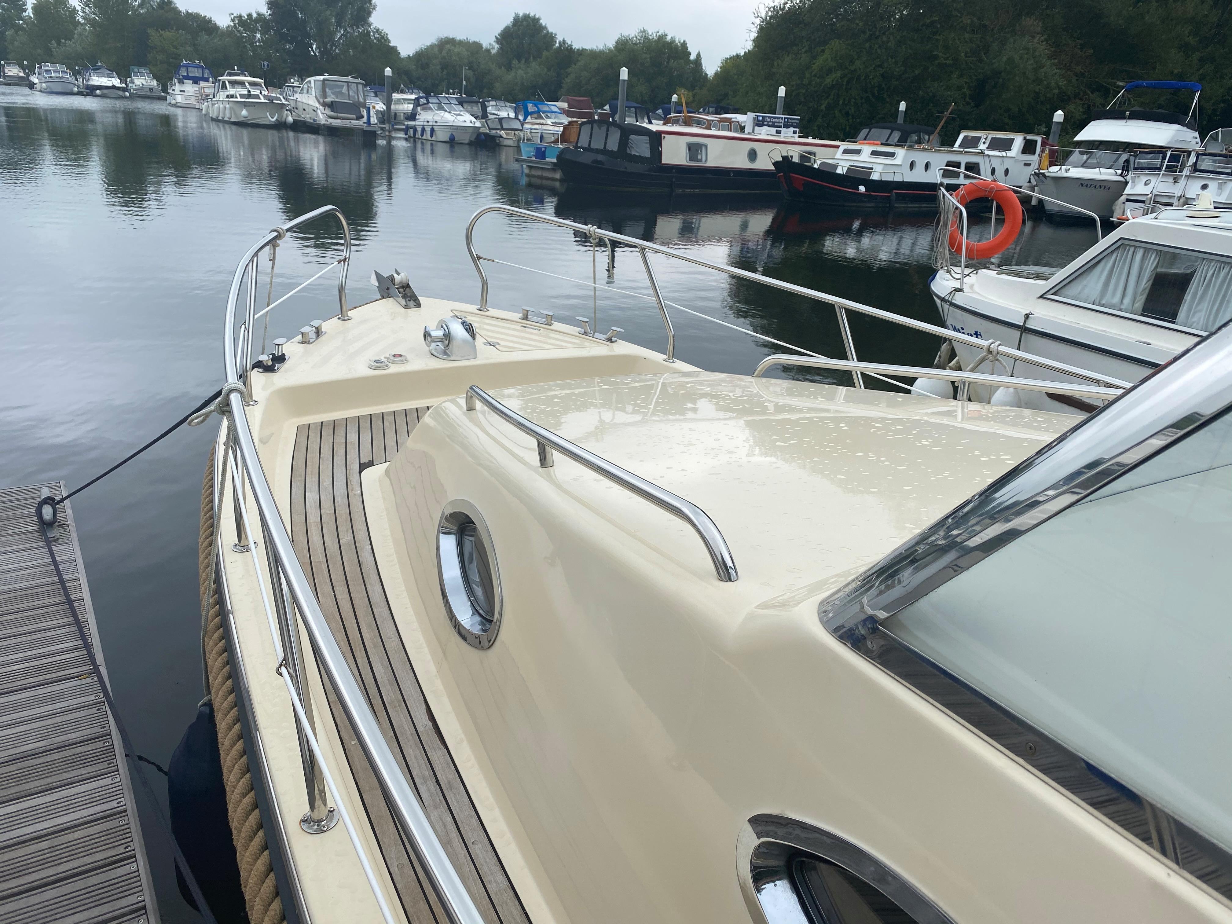2000 Antaris Cabinato 750