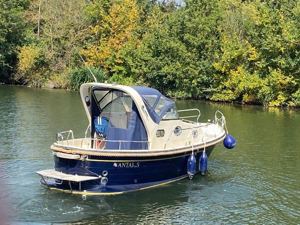 2000 Antaris Cabinato 750