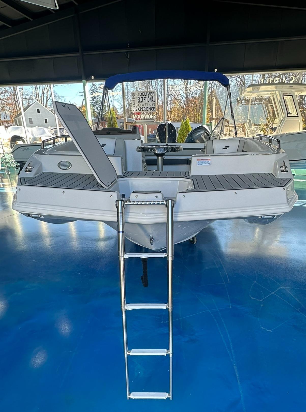 2026 Starcraft SVX 191 OB-4