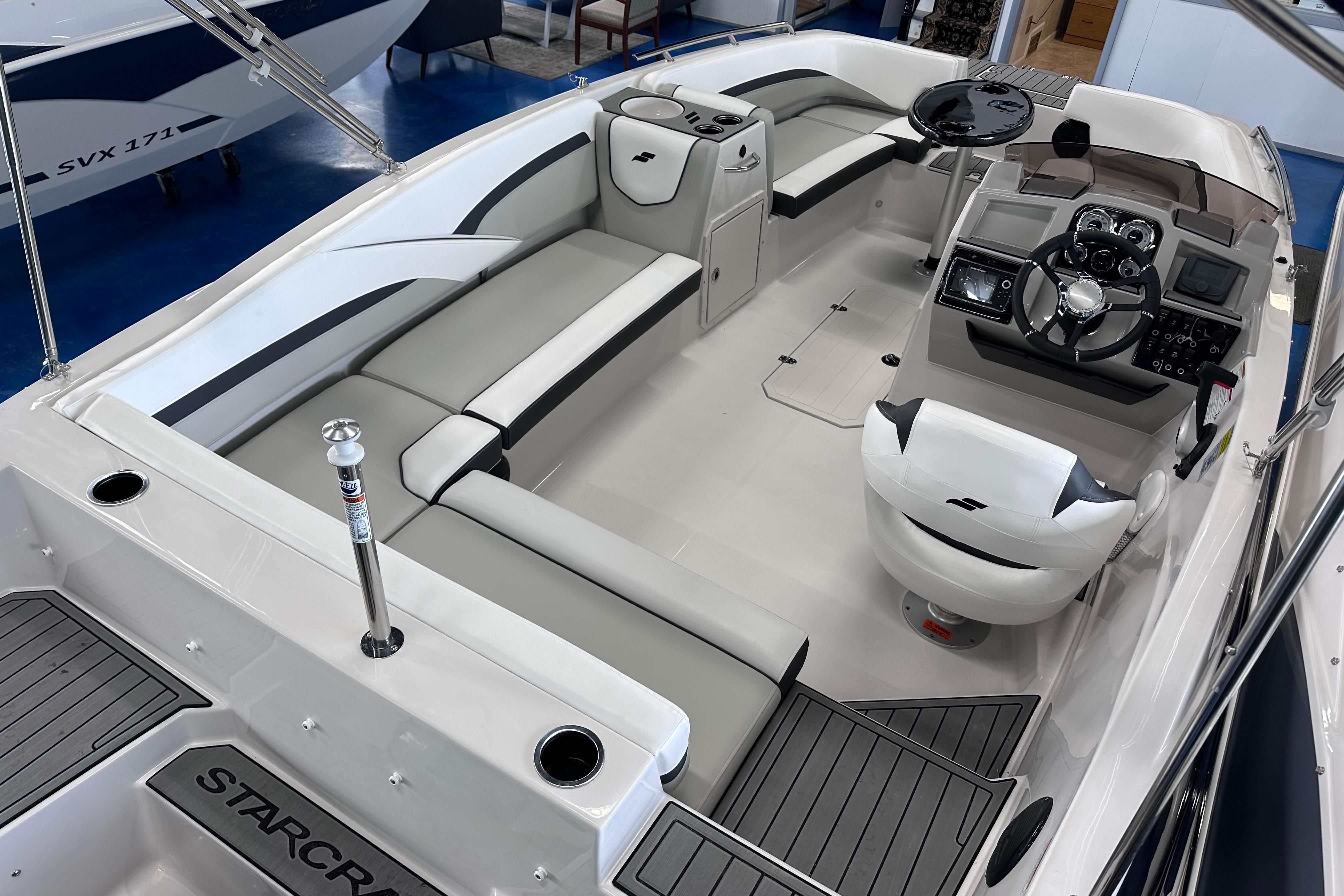 2026 Starcraft SVX 191 OB 8