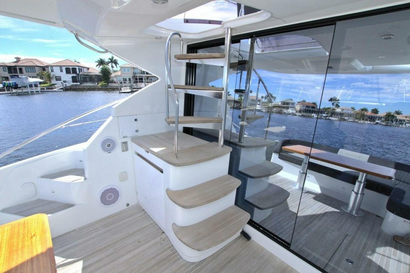 Yacht Photos Pics