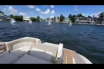 Chaparral 330 Signature video