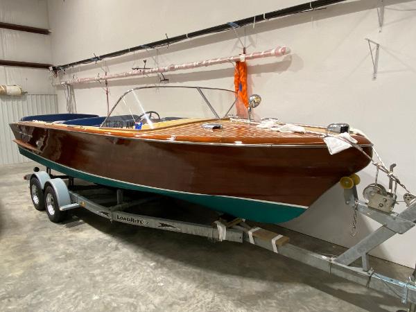 26' Chris-Craft, Listing Number 100902490, Image No. 5