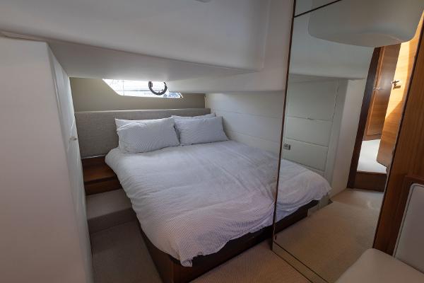 Princess Motor Yacht Sales - Used Princess V39