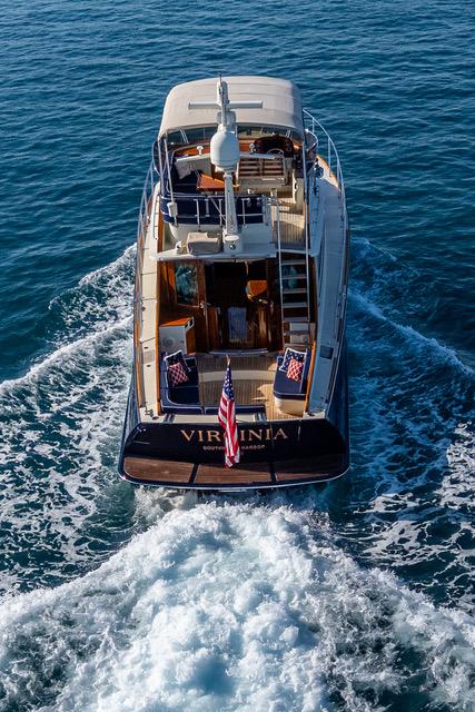 2013-hinckley-talaria-48-flybridge-power-9615621-20250318153907713-1_XLARGE