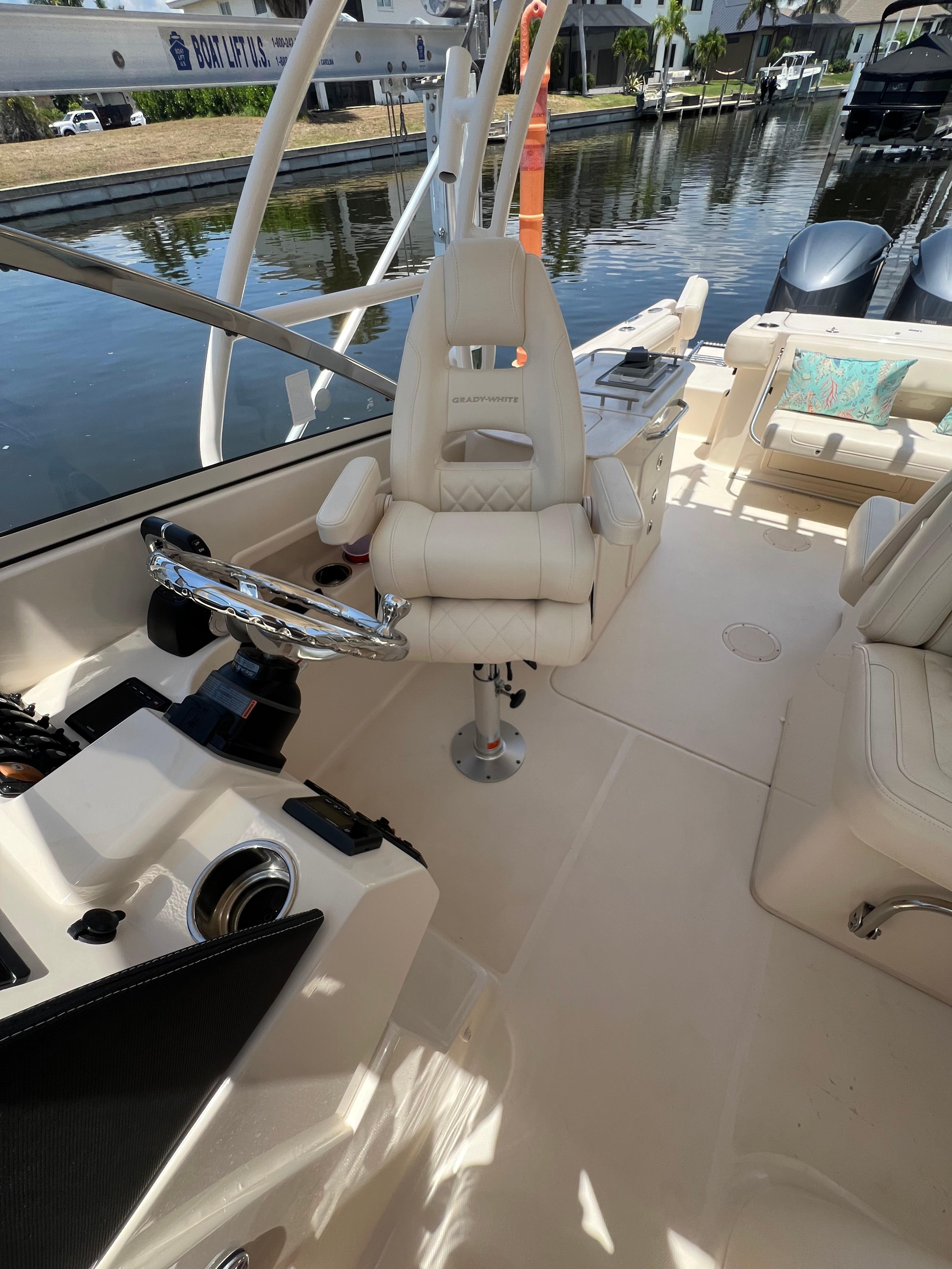 27' Grady-White, Listing Number 100916597, Image No. 6