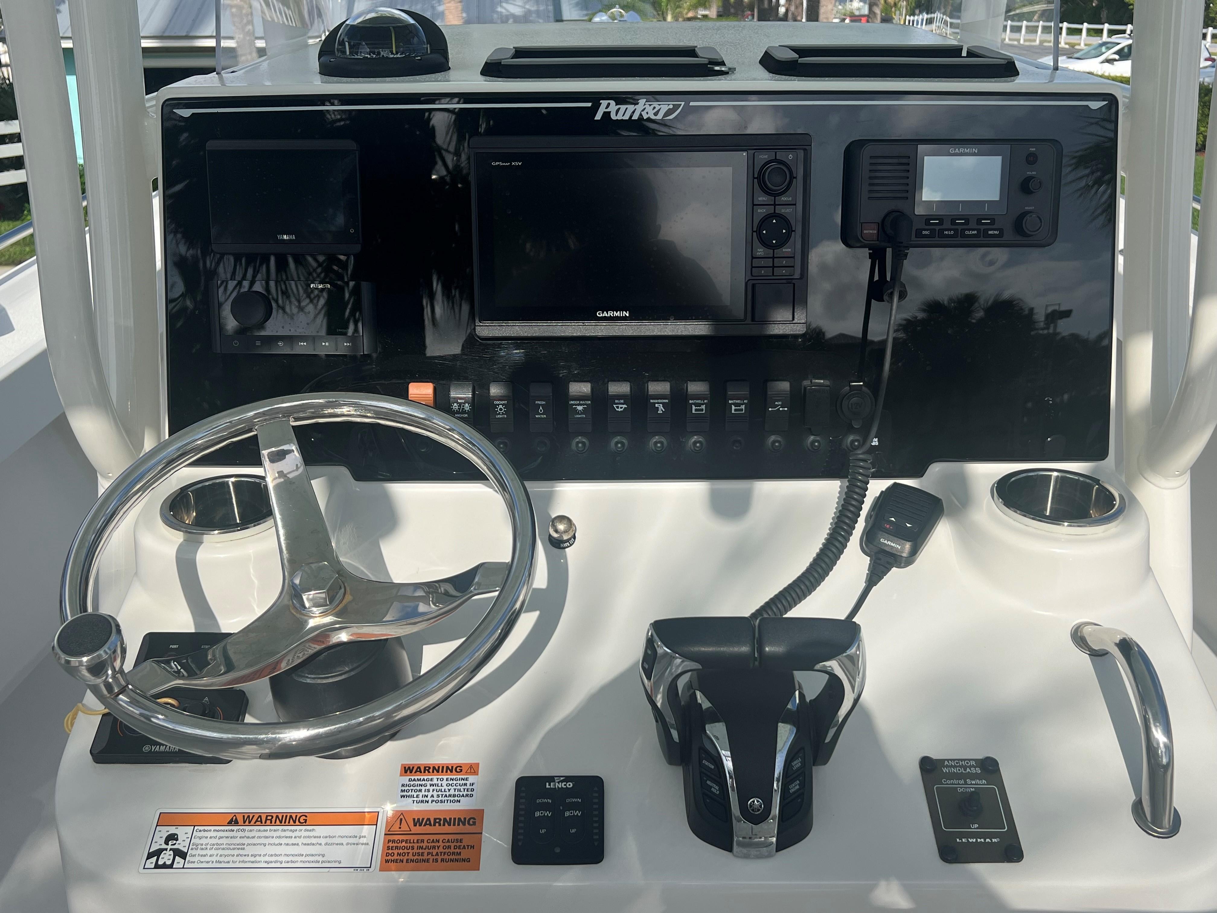 2022-parker-2501-center-console-power-9675627-20250403075530068-1_XLARGE
