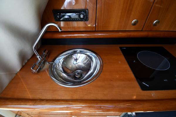 34' Sunseeker, Listing Number 100916837, - Photo No. 41