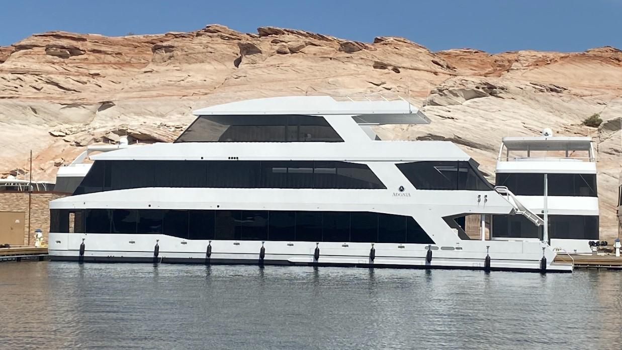 2021 Adonia Spectre 94 x 24 #TDWHOUSE inventory image at Sun Country Marine Group, Irvine 2021 Adonia Spectre 94 x 24 #TDWHOUSE inventory image at Sun Country Marine Group, Irvine